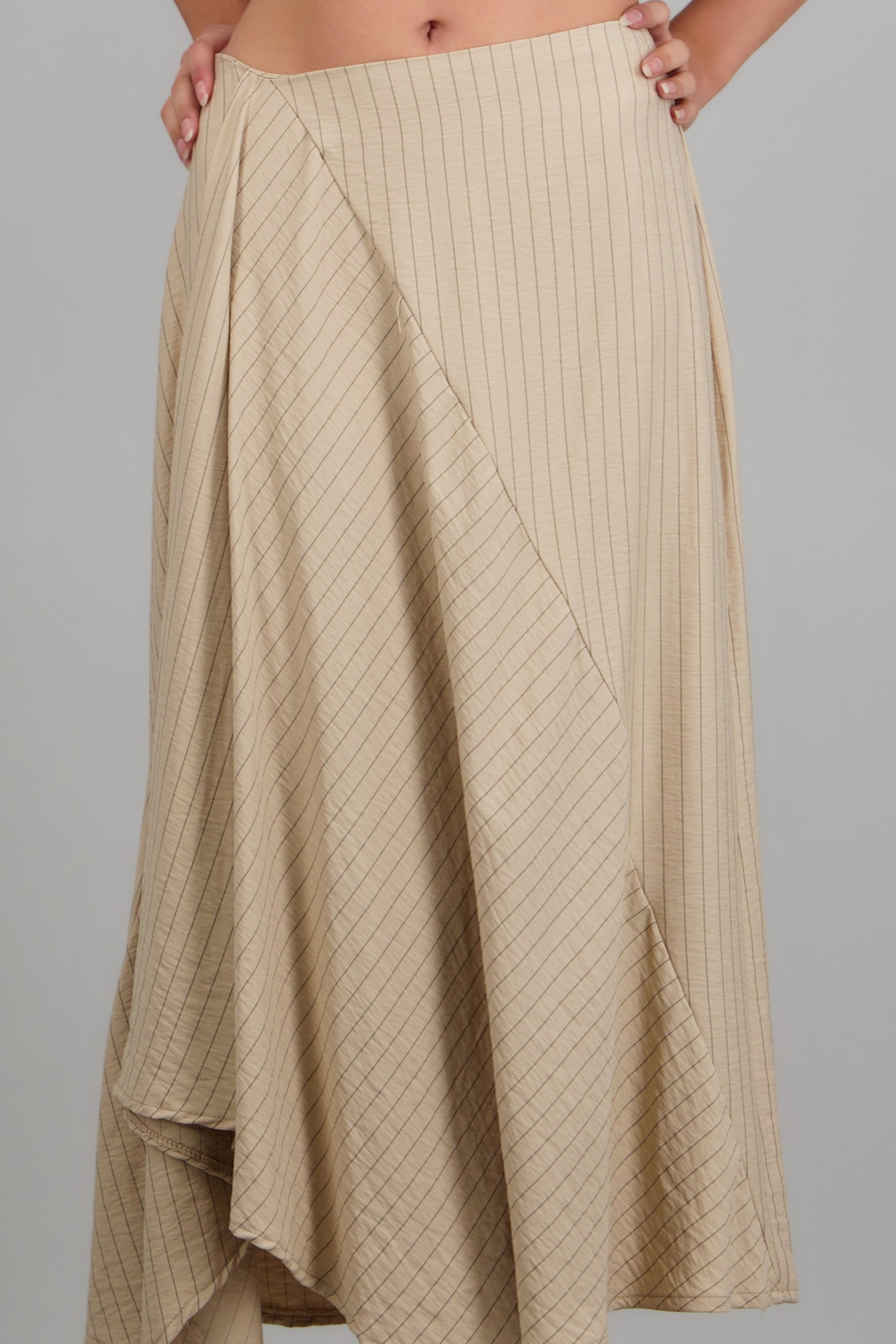 Falda midi asimetrica amplia KHAKI COMBO