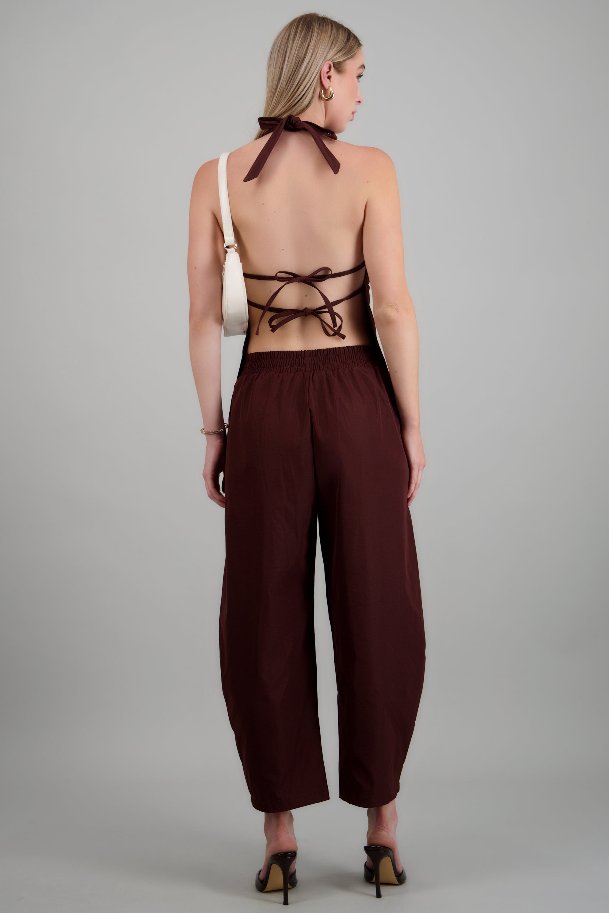 Pantalon amplio detalle elastico CHOCOLATE