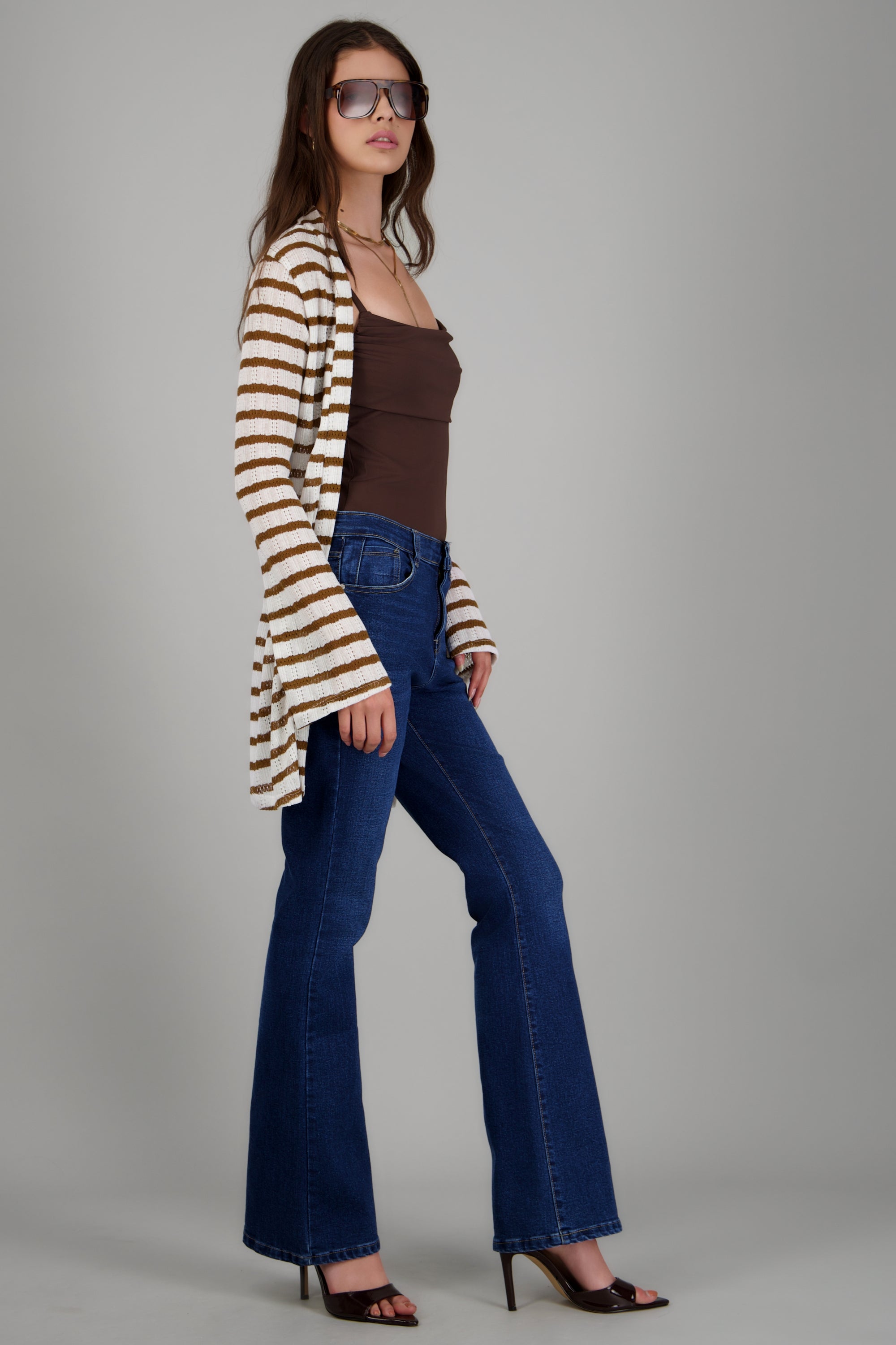 CARDIGAN LIGERO DETALLE TEXTURA ABIERTO CAFE COMBO