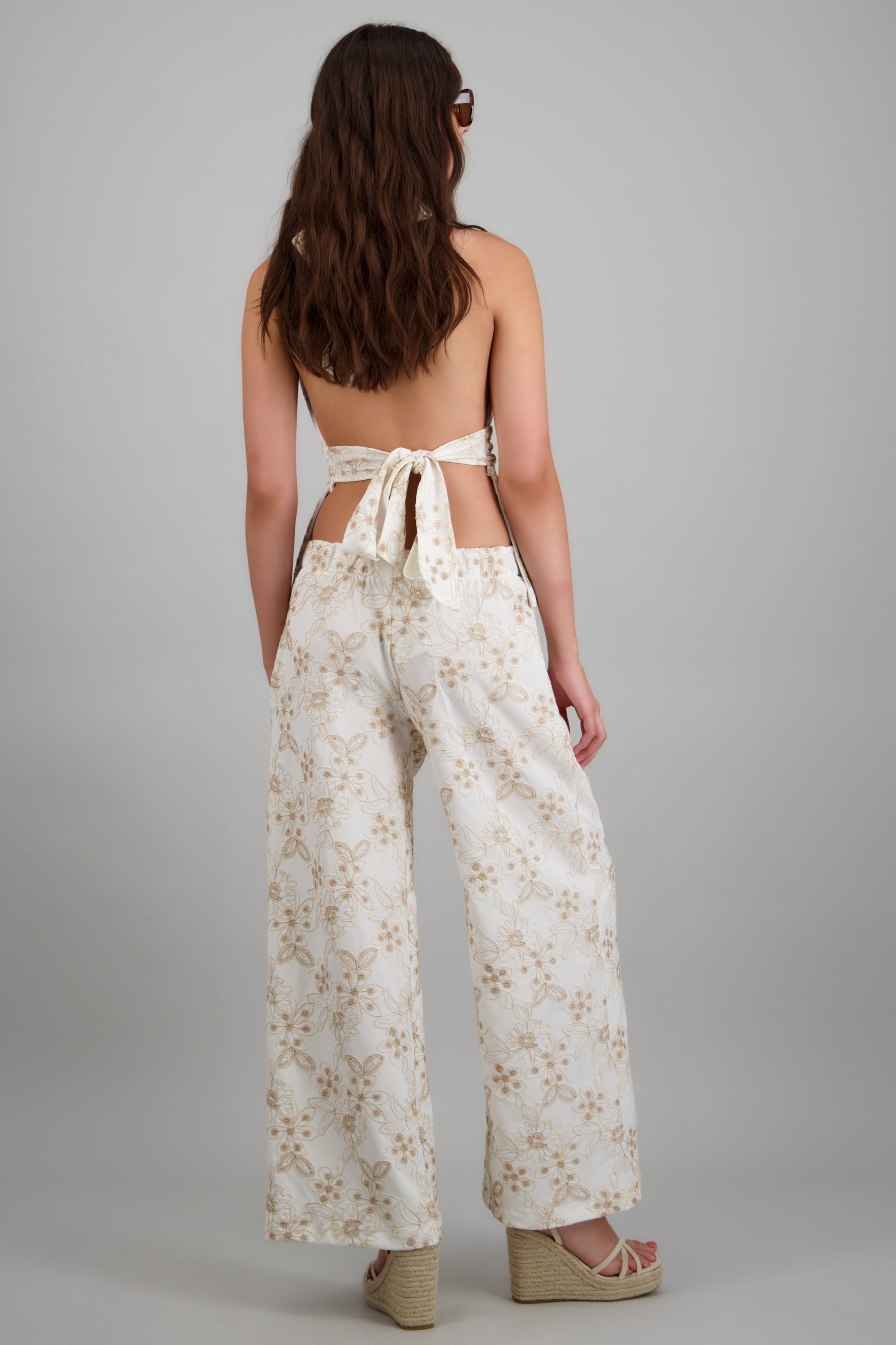 Pantalon amplio detalle bordado HUESO COMBO