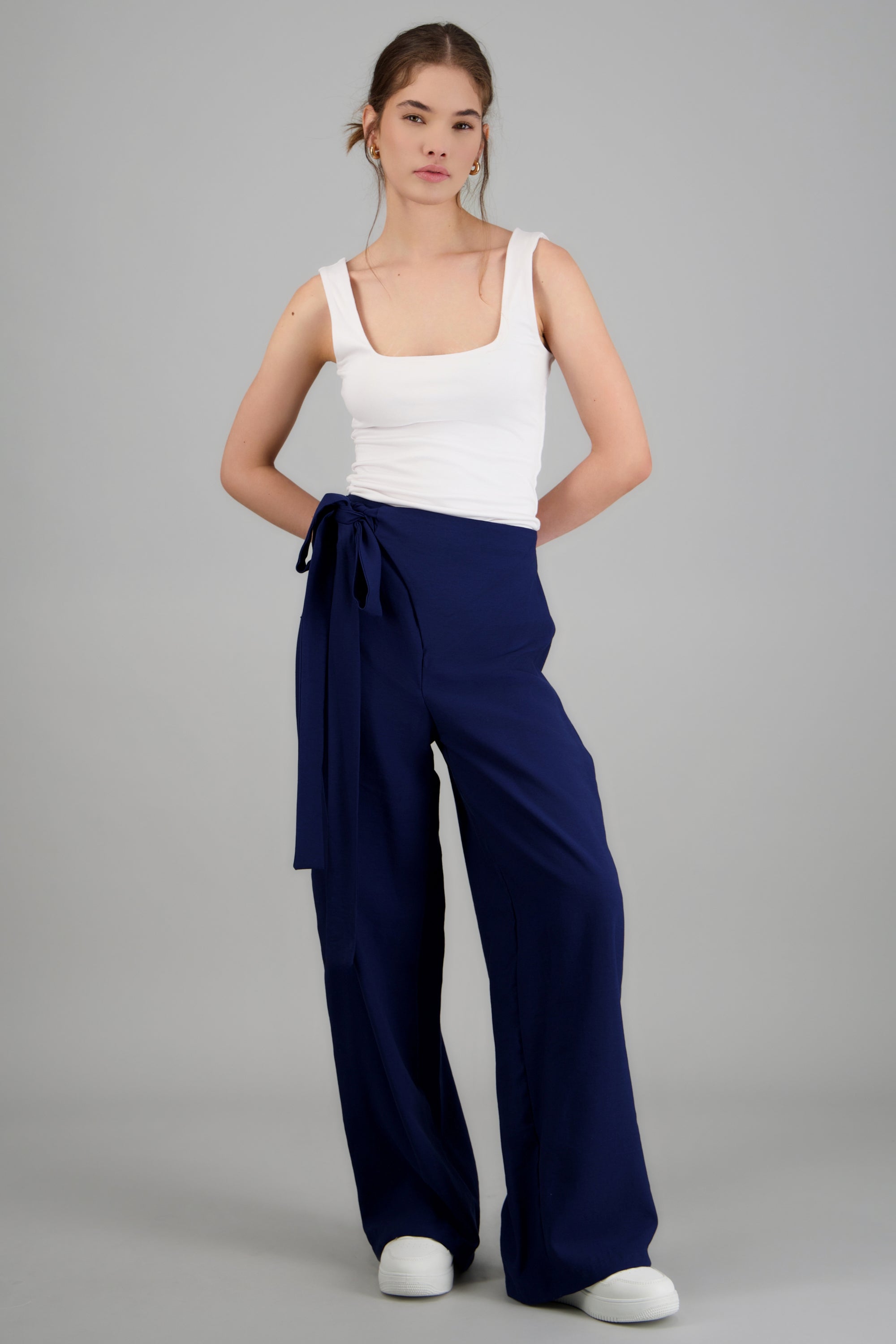 Pantalon amplio pretina detalle moño MARINO