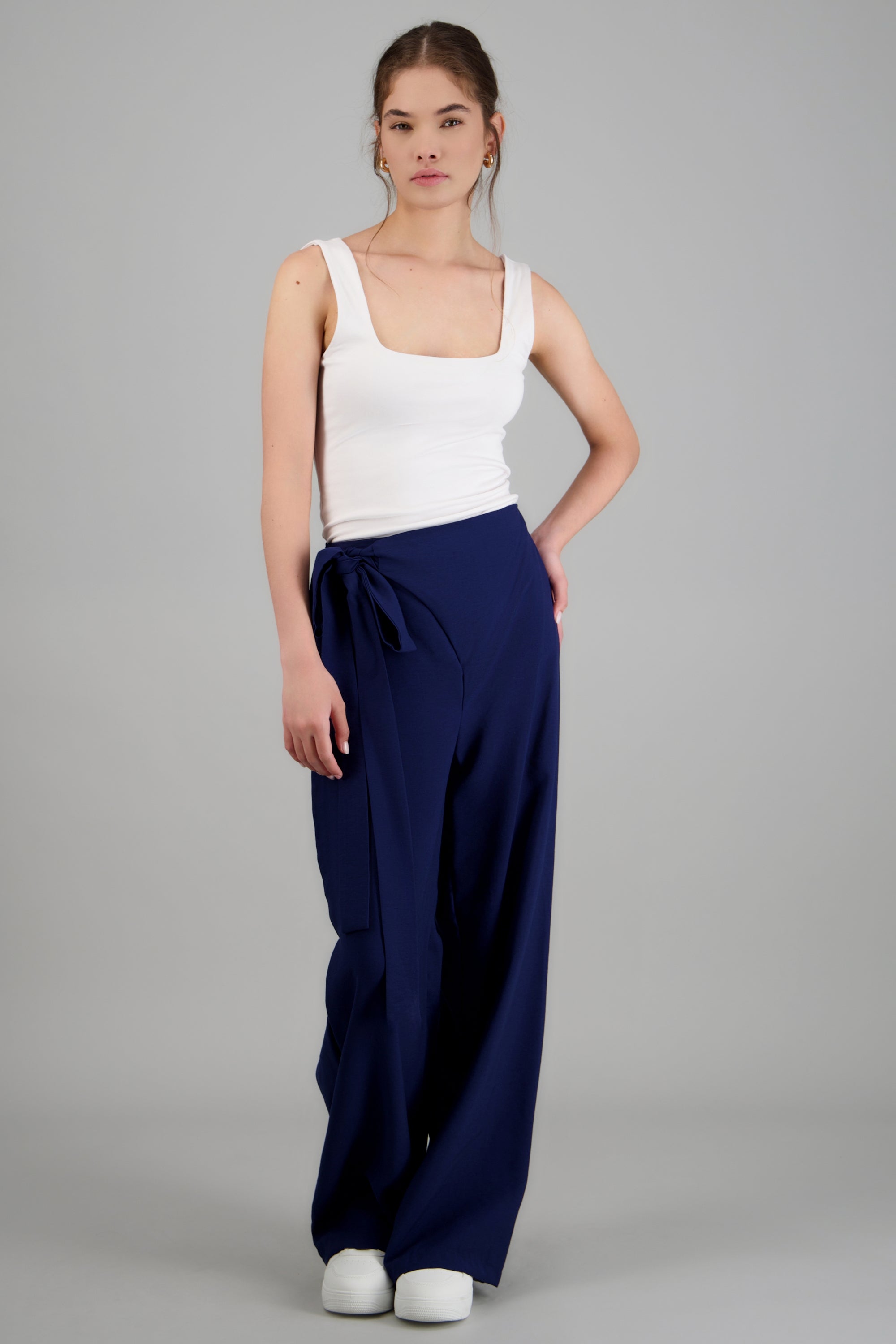 Pantalon amplio pretina detalle moño MARINO