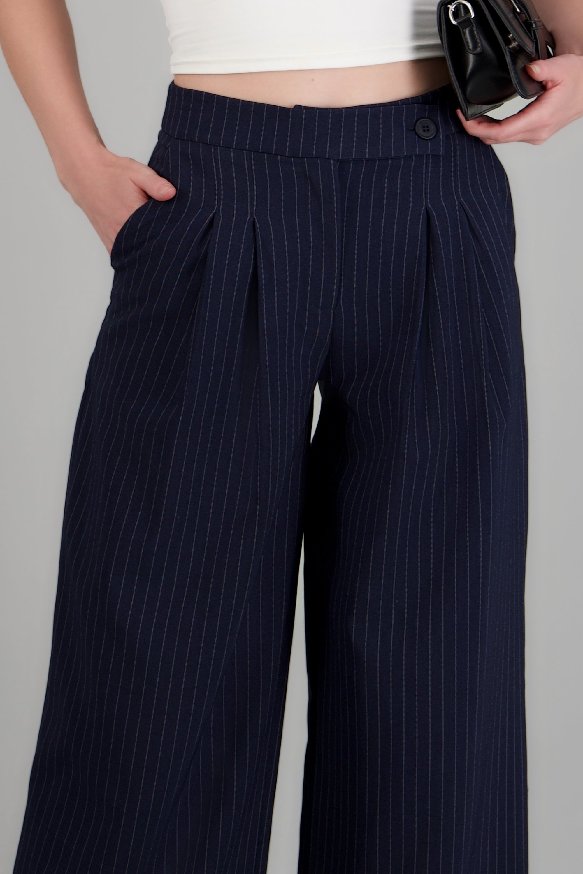 Pantalon rayas detalle pinzas MARINO COMBO