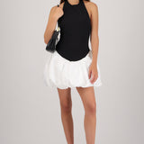 BLACK/WHITE