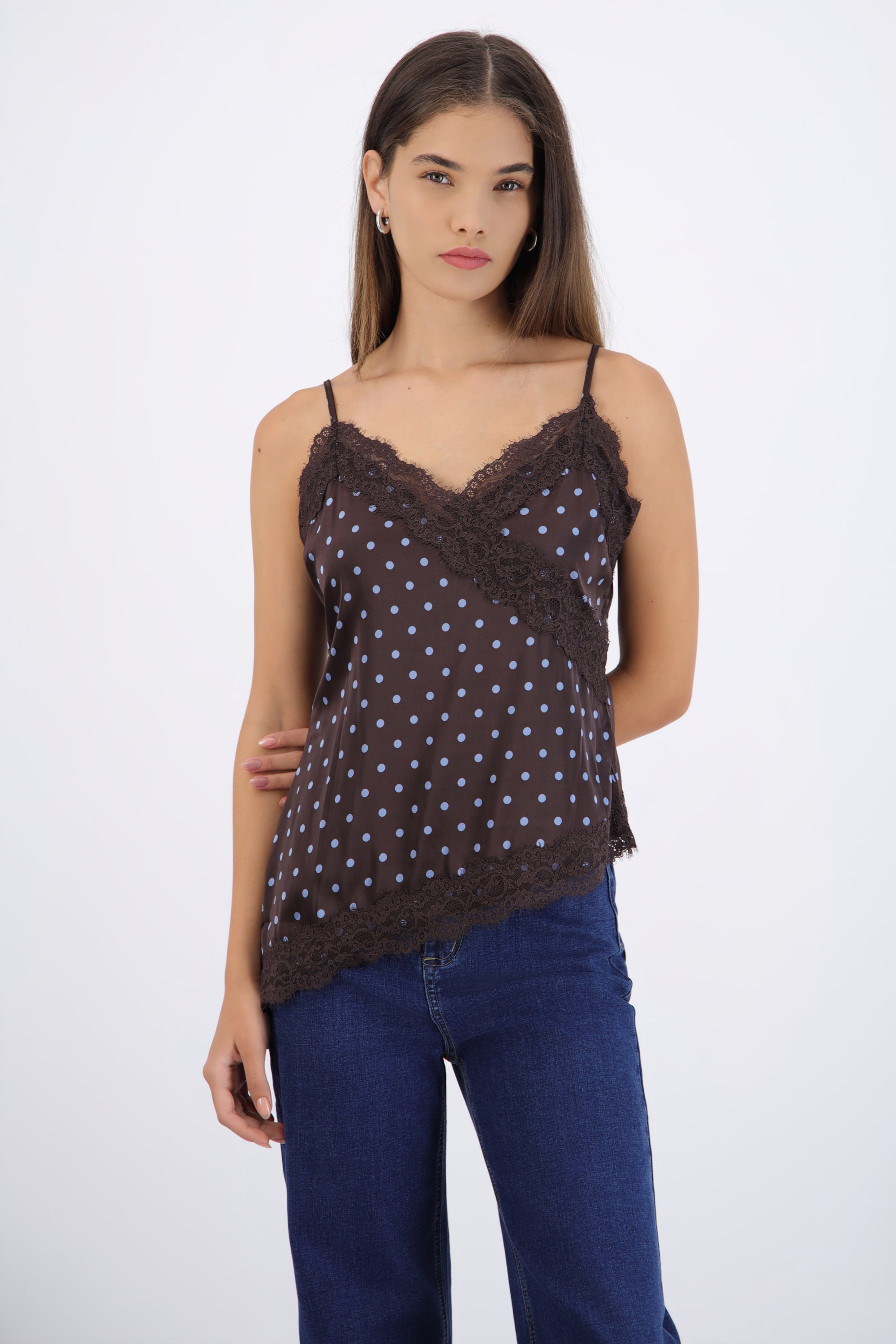 Blusa satin encaje polkas CAFE COMBO