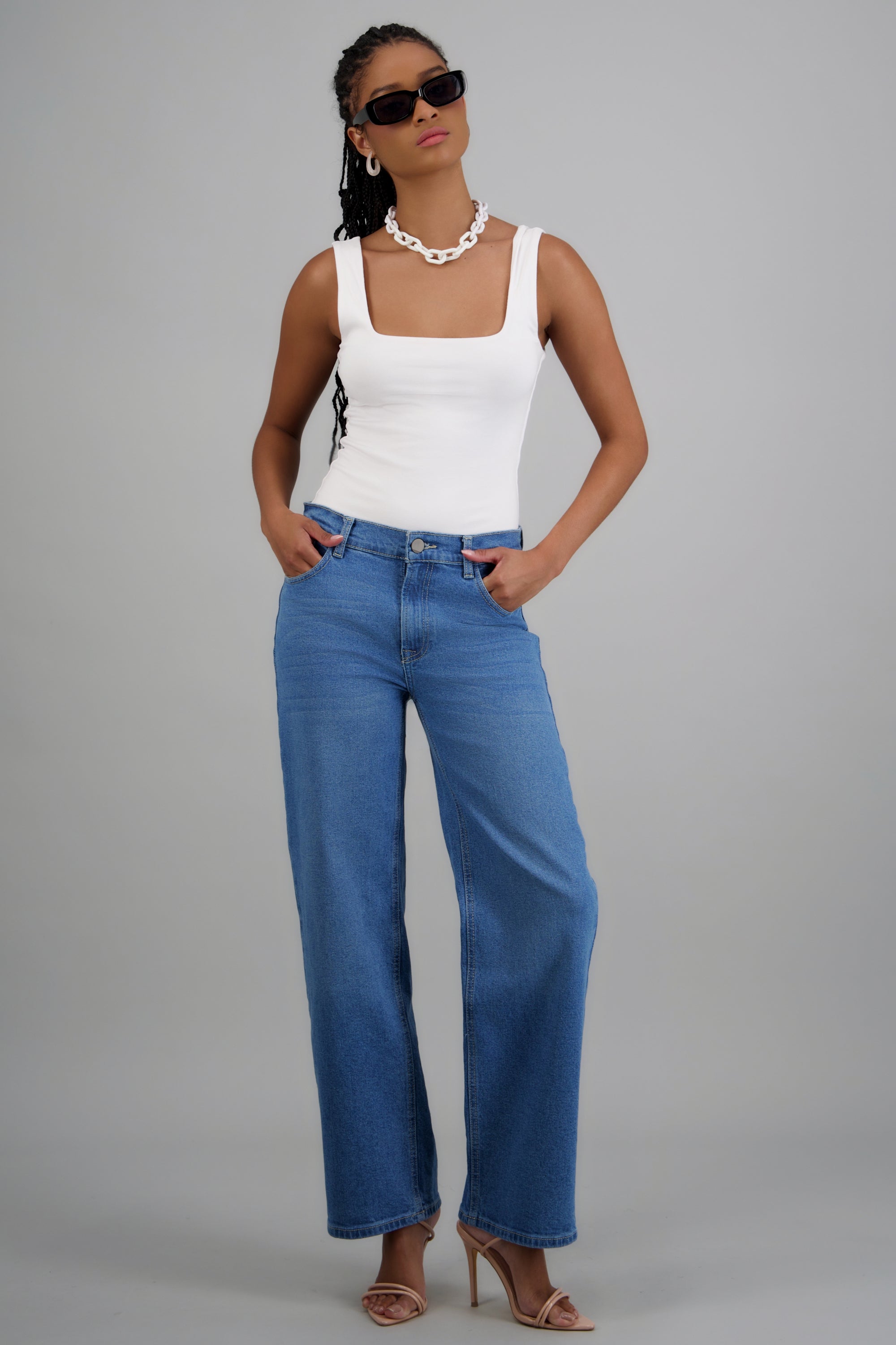 Jeans straight slim MEDIUM WASH