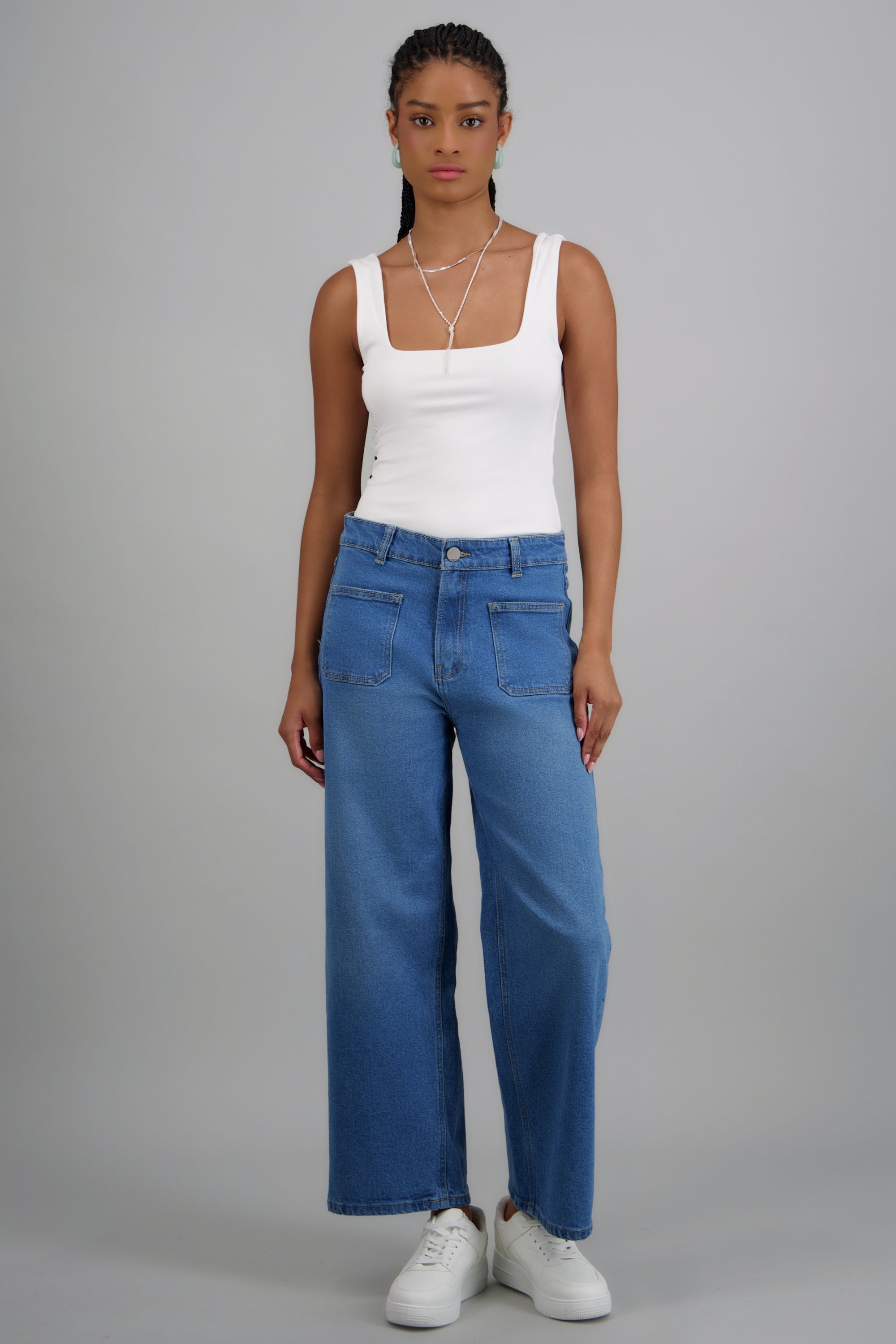 Jeans cropped bolsas parche MEDIUM WASH