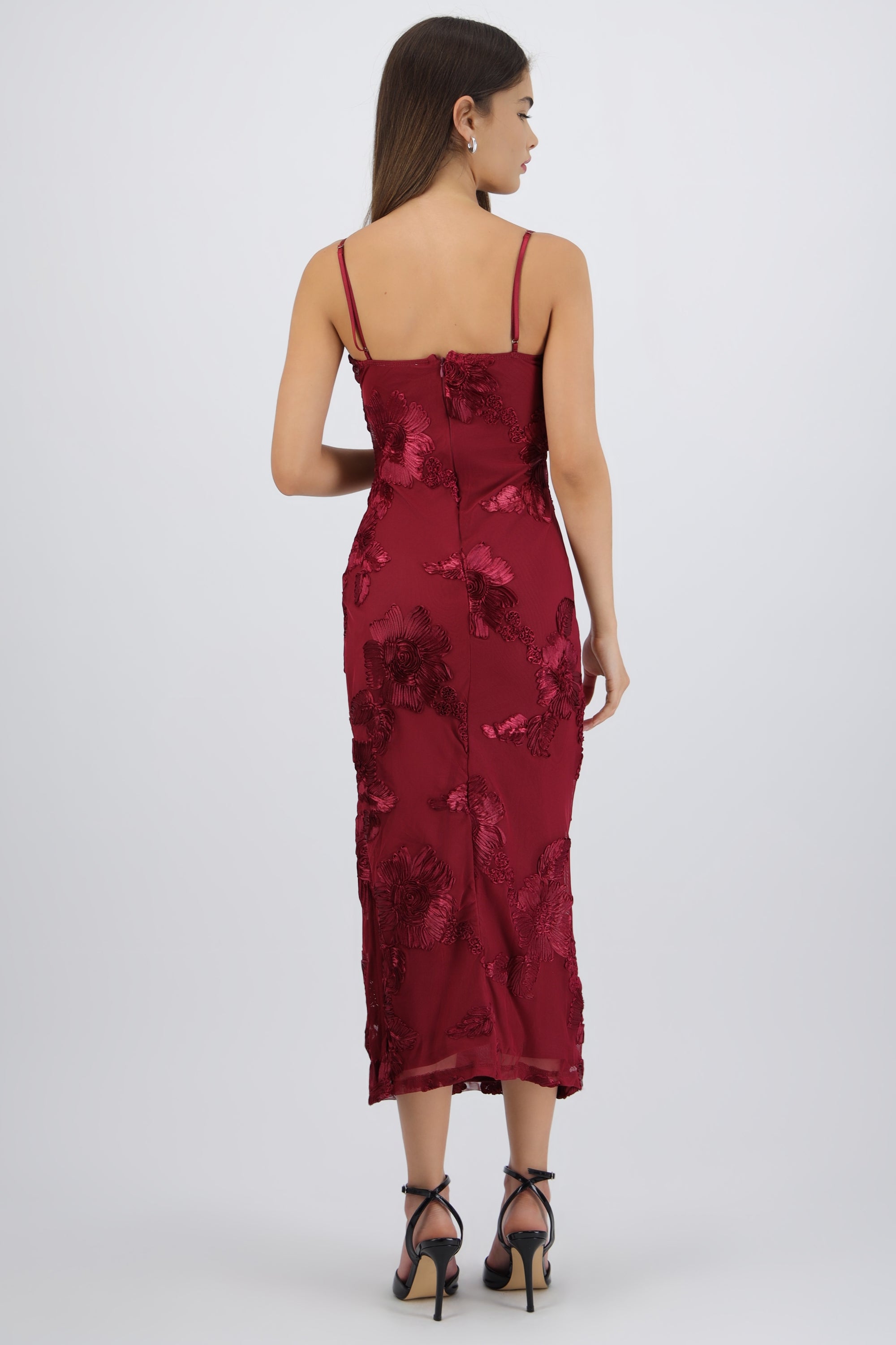 Vestido tirantes flores 3d
