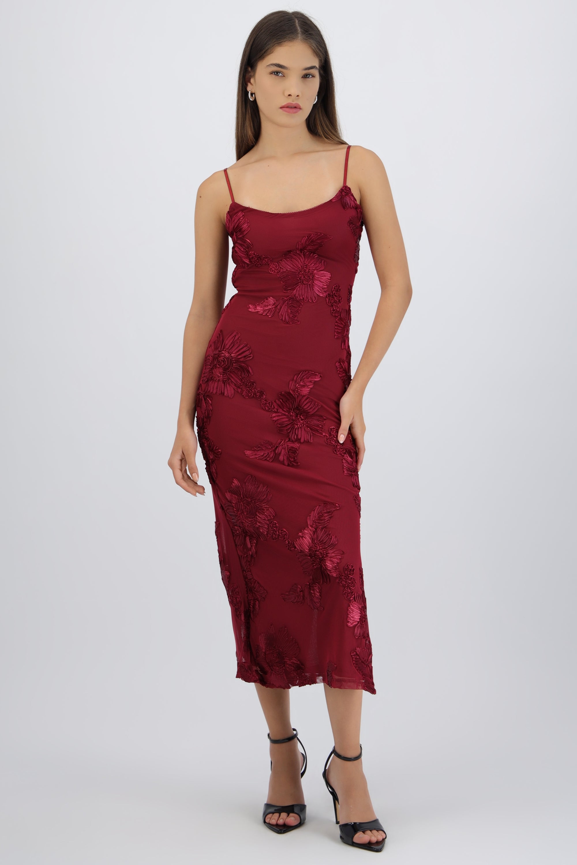 Vestido tirantes flores 3d