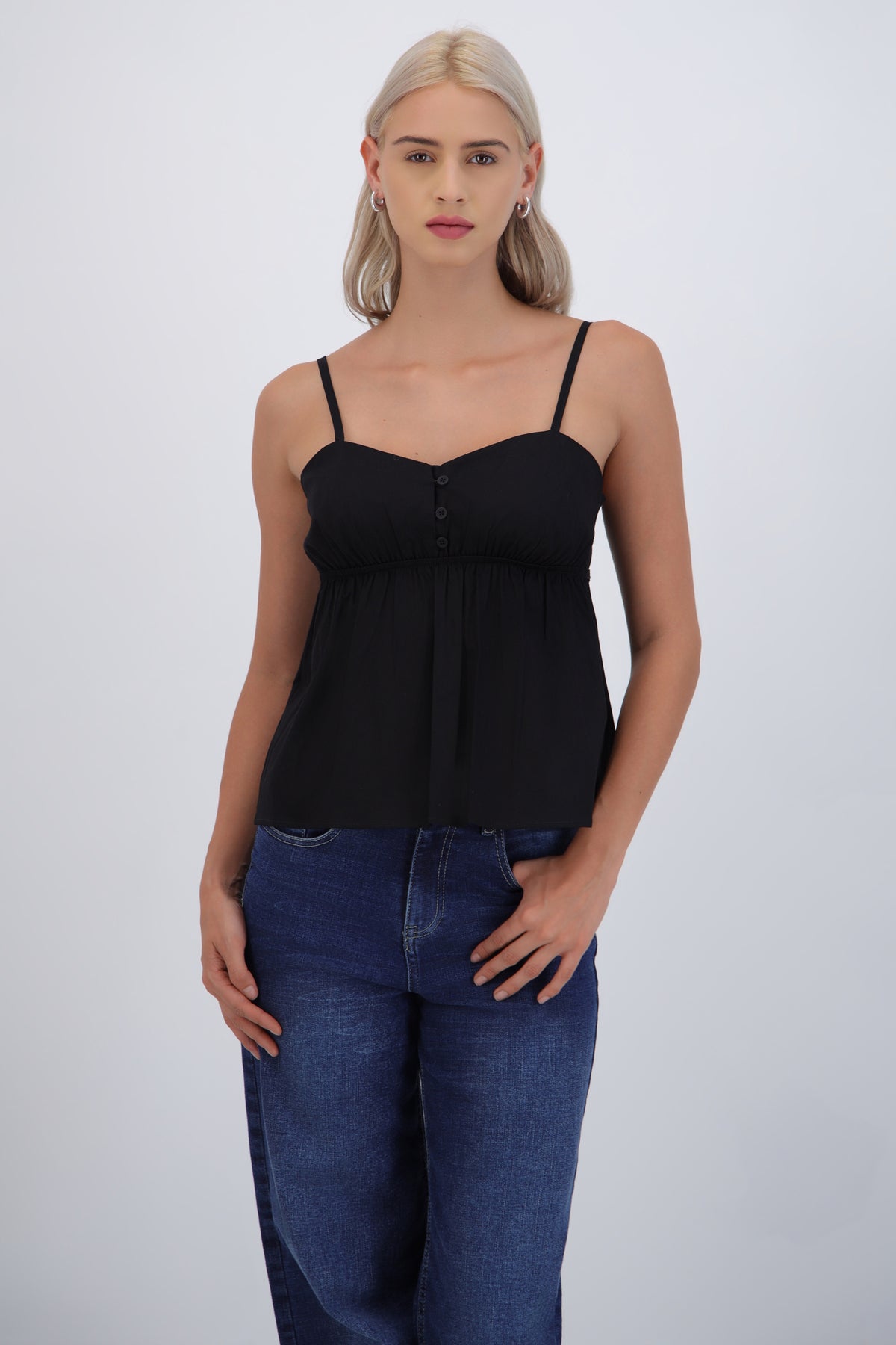 Top tirantes escote corazón NEGRO