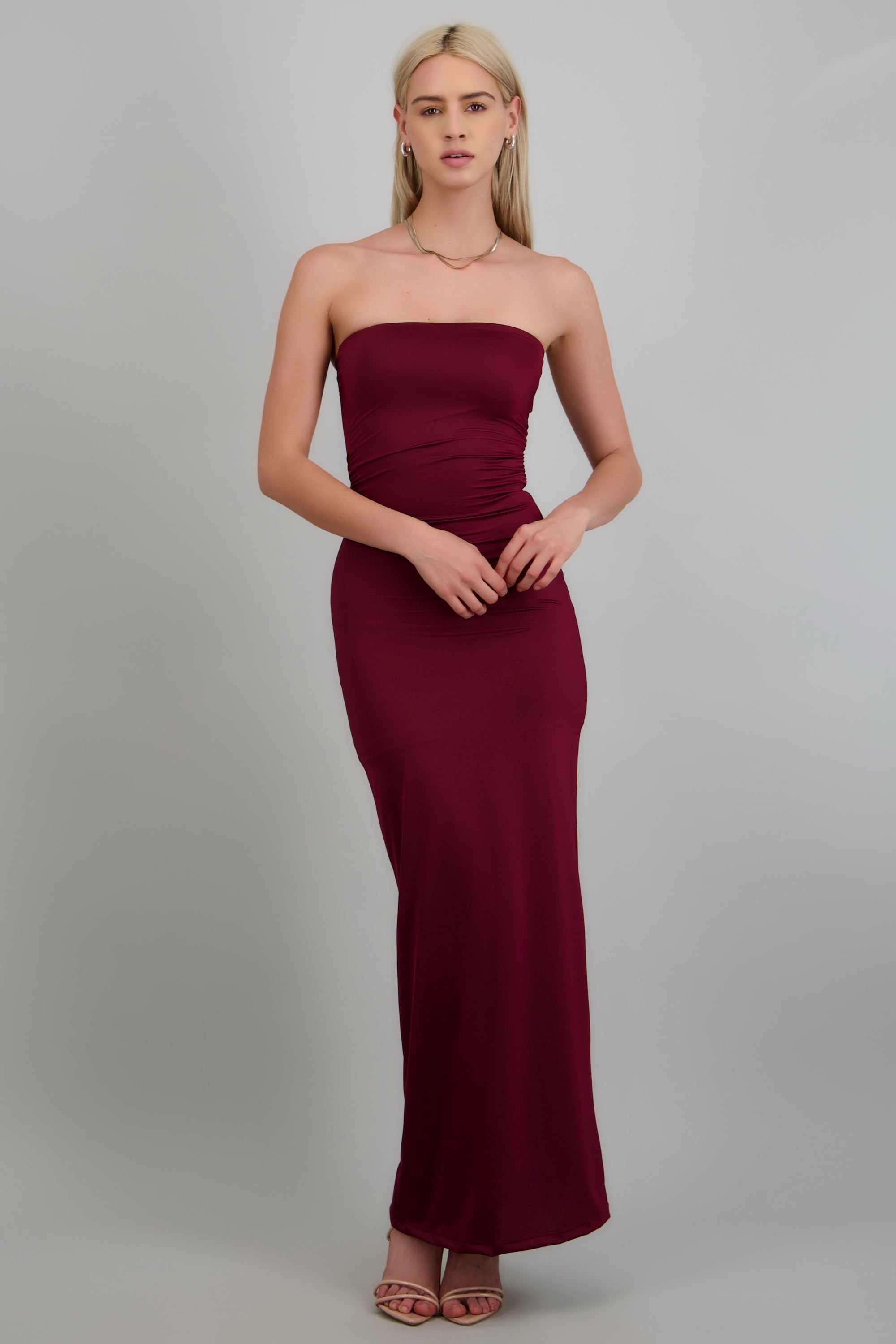 Vestido drapeado satinado CIRUELA