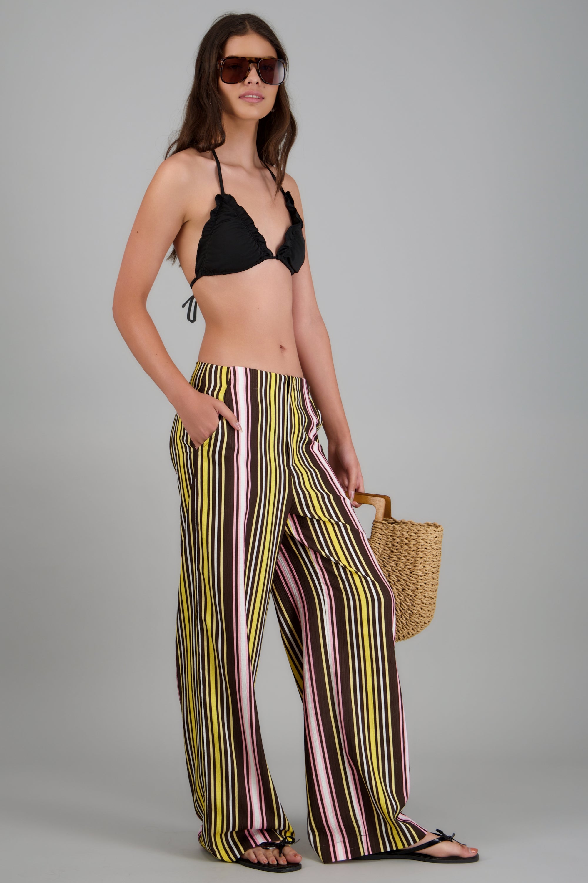 Pantalon lineas textura CAFE COMBO