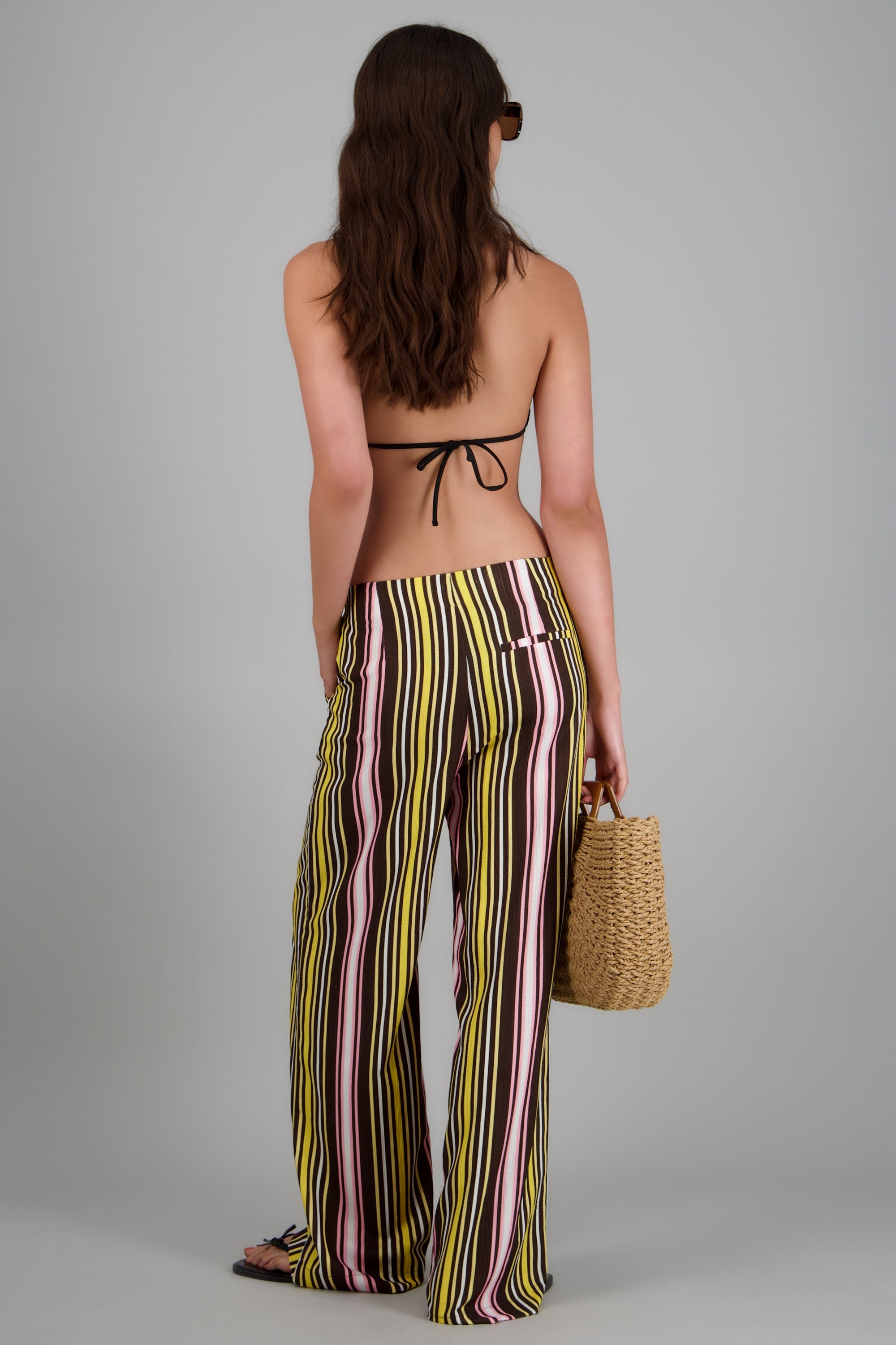 Pantalon lineas textura CAFE COMBO