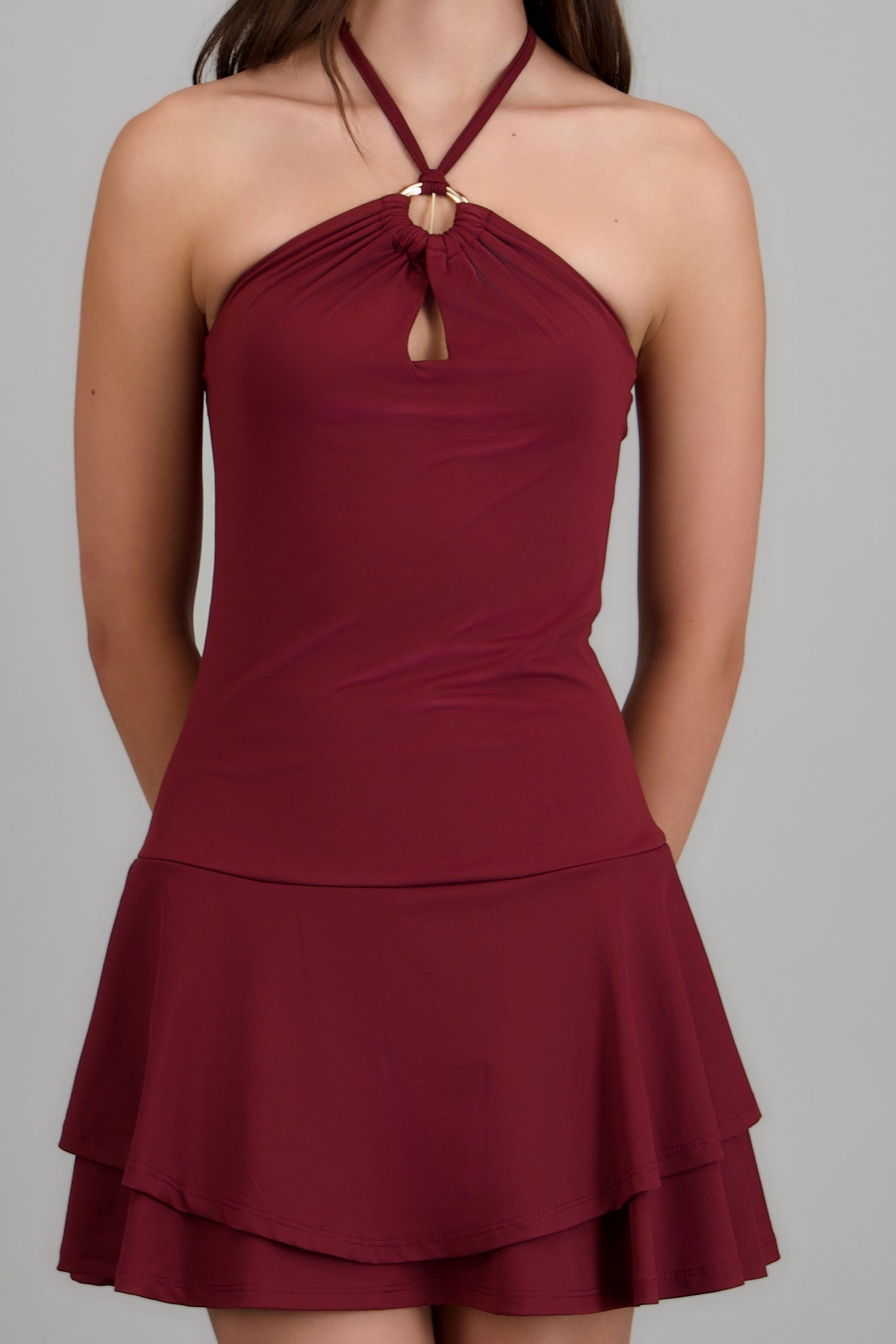 Vestido mini detalle herraje halter VINO