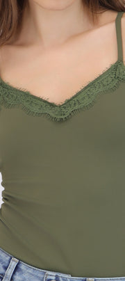 Bodysuit tirantes detalle encaje