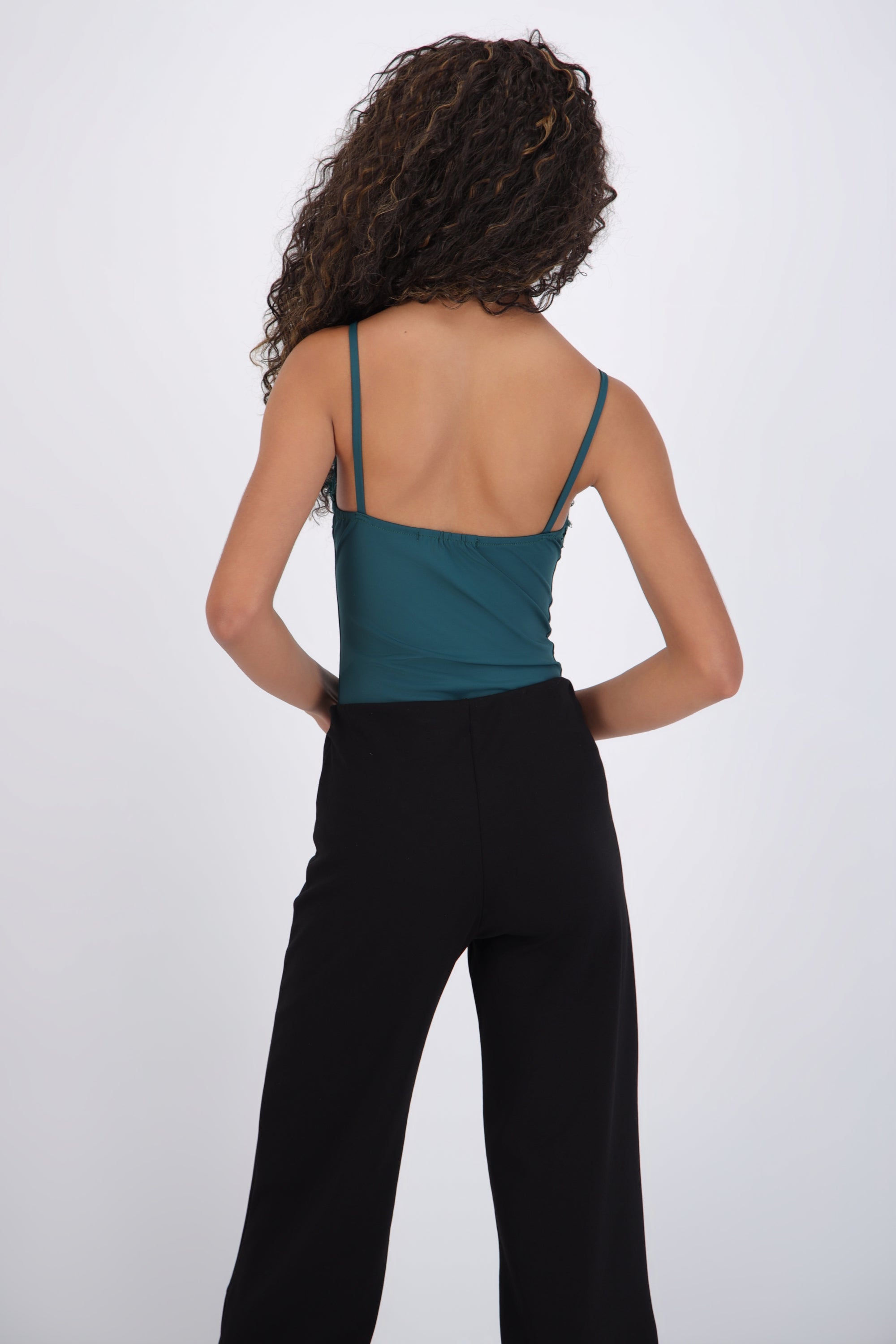 Bodysuit tirantes detalle encaje