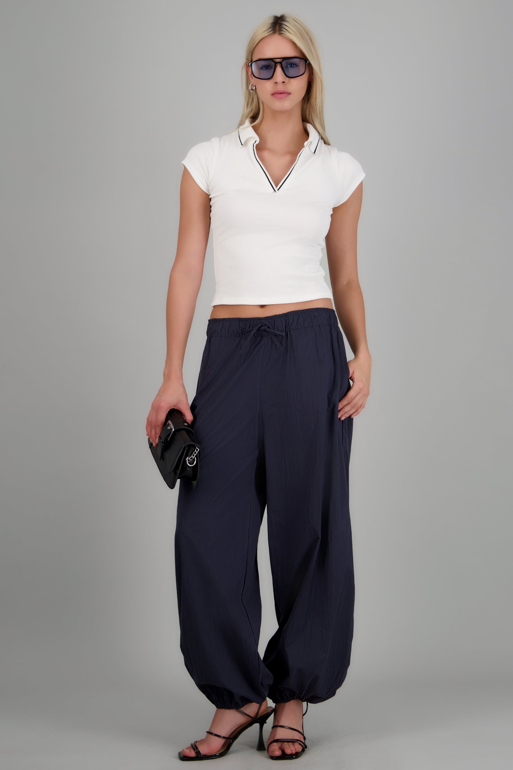 Pantalon detalle resorte MARINO