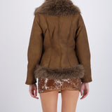 Abrigo suede detalle peluche