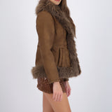 Abrigo suede detalle peluche