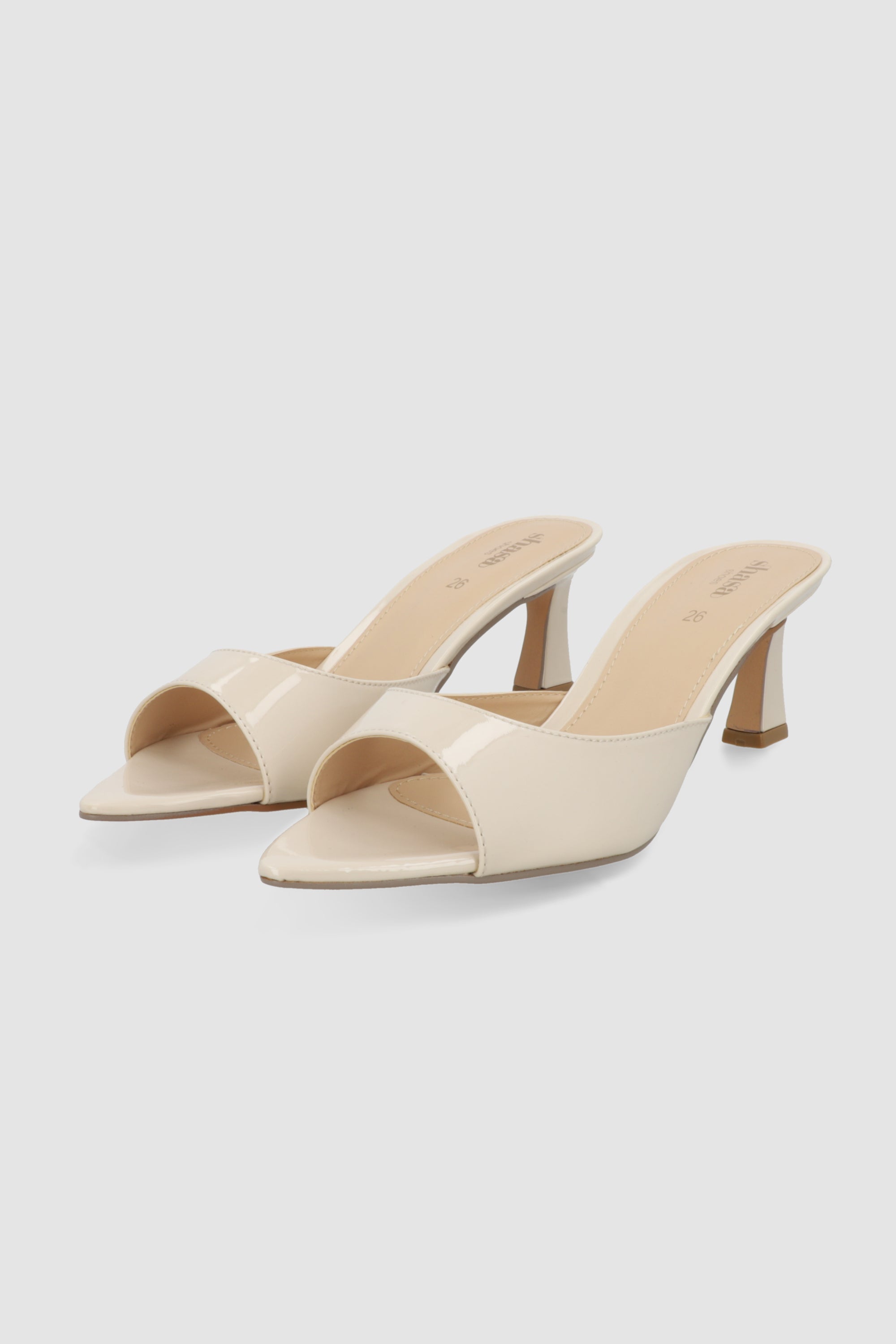 Tacon puntal kitten pep toe HUESO