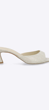 Tacón puntal kitten pep toe croco