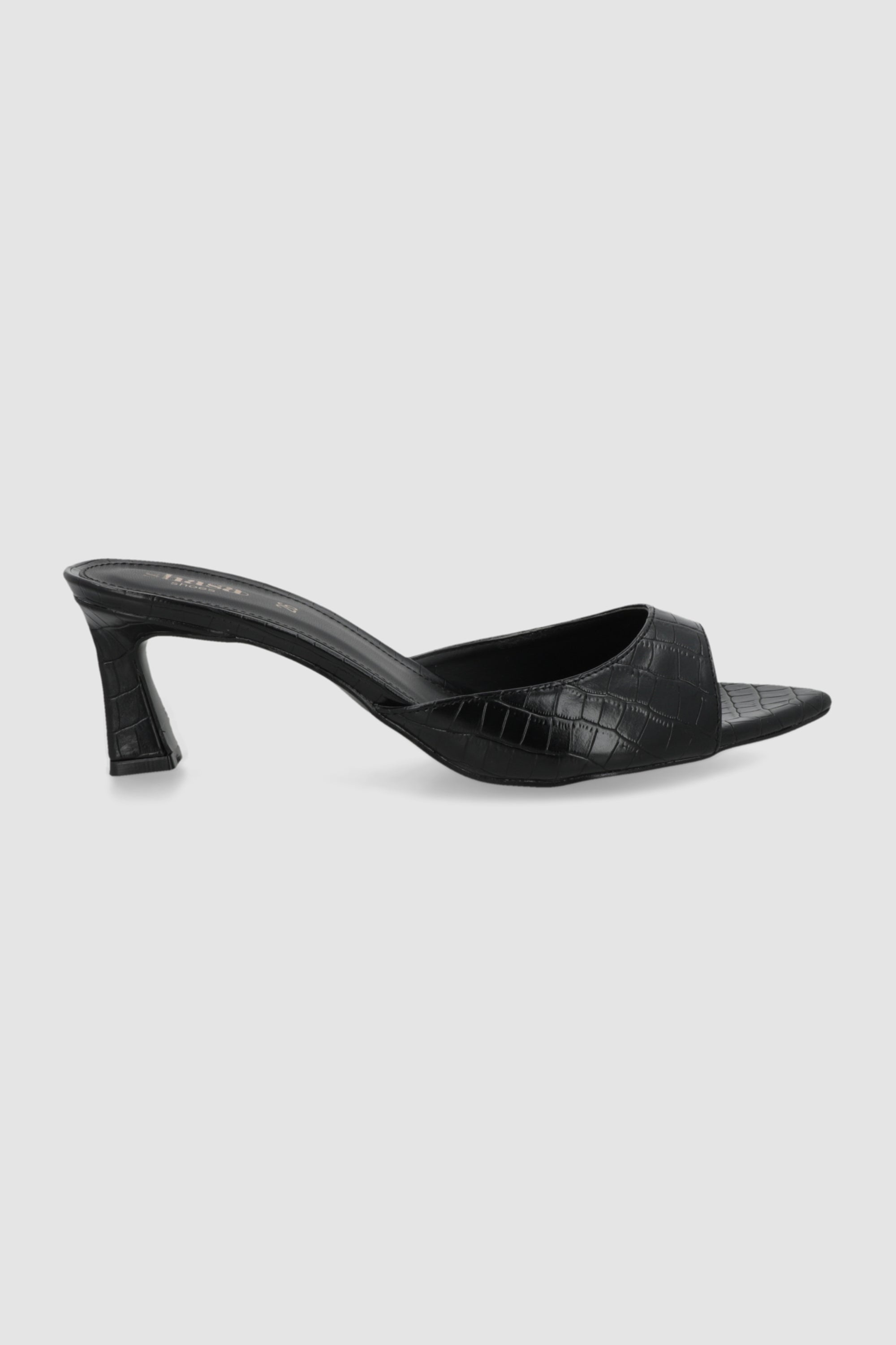 Tacon puntal kitten pep toe croco NEGRO