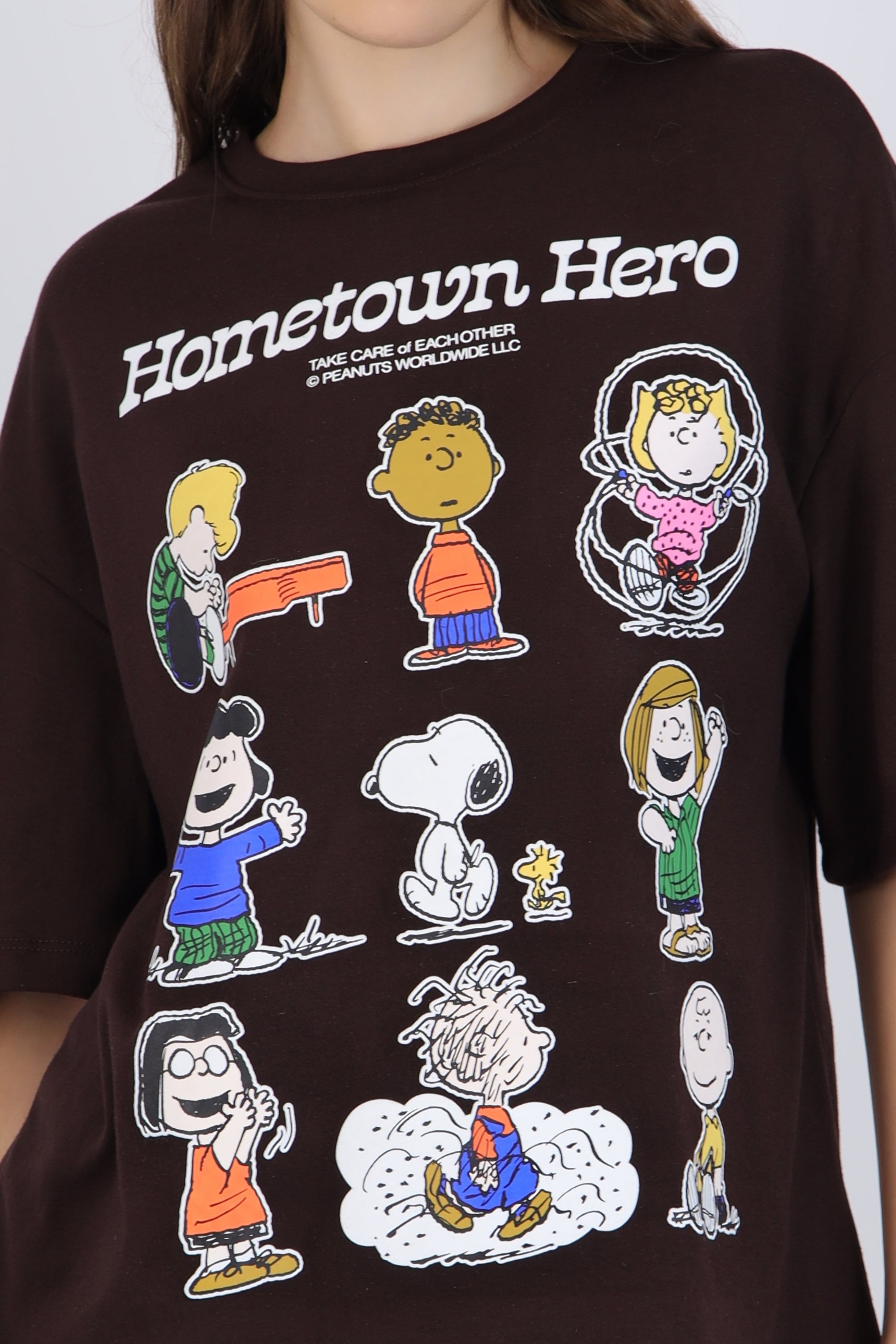 Playera over snoopy amigos