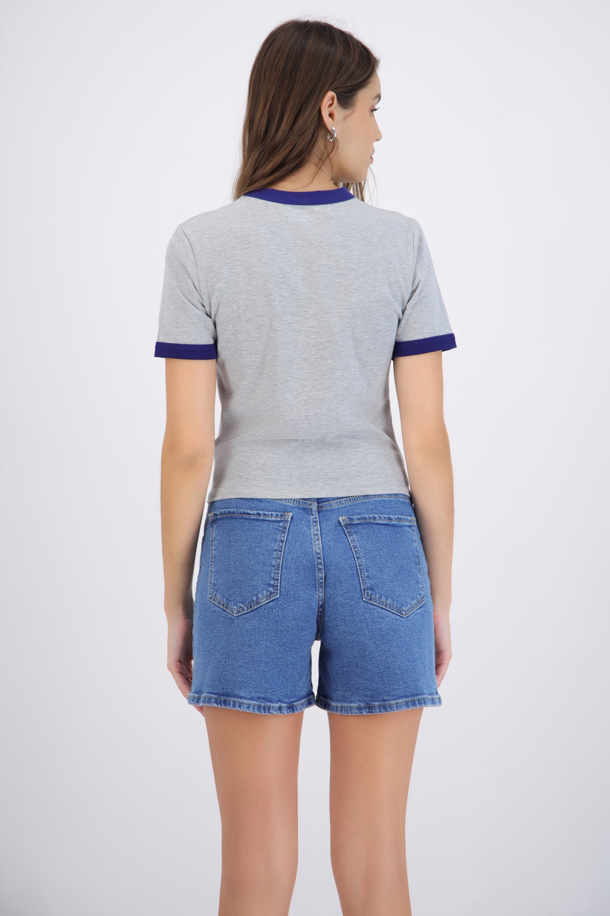 Crop snoopy deportivo