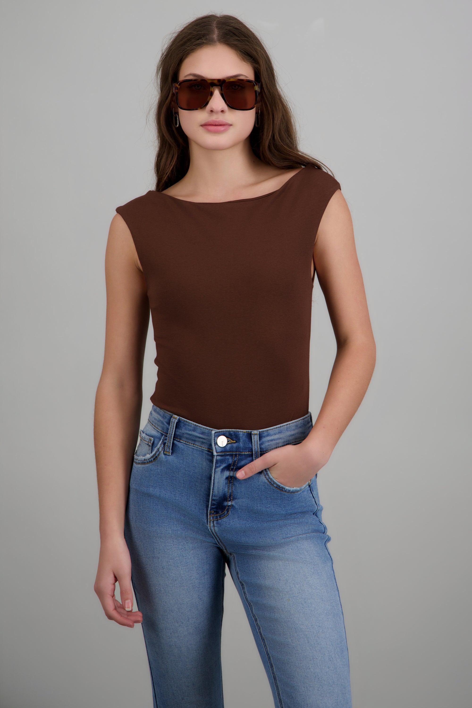 Bodysuit drapeado manga corta CHOCOLATE