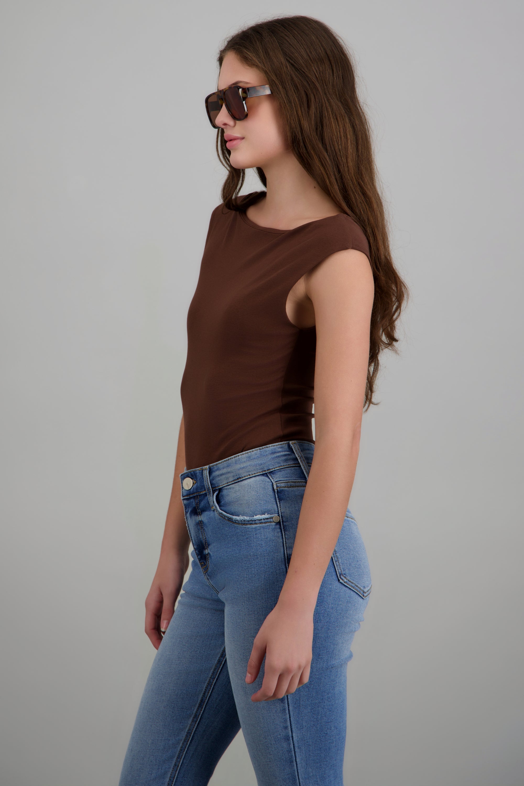 Bodysuit drapeado manga corta CHOCOLATE