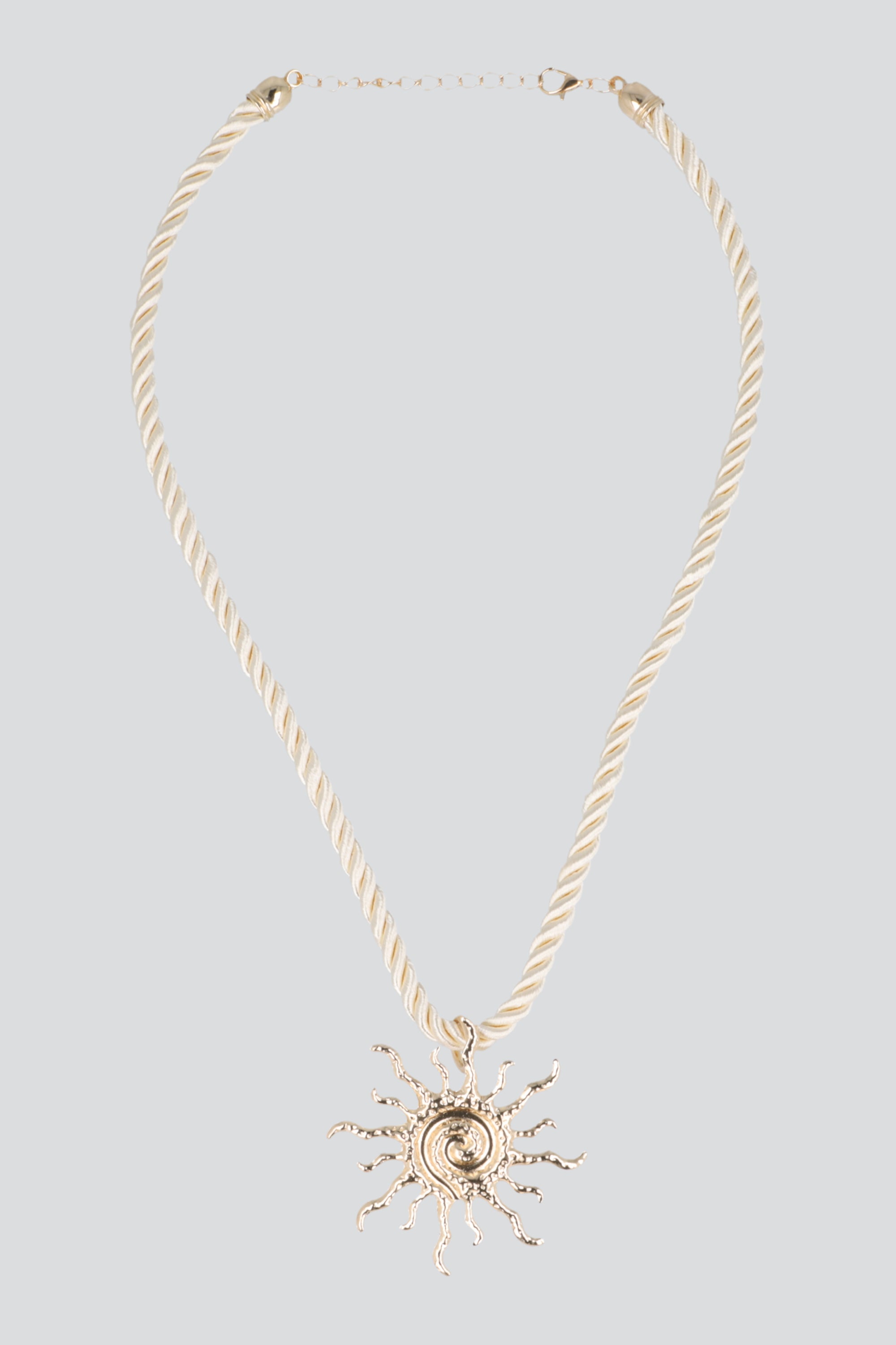 Collar cuerda dije mar ORO