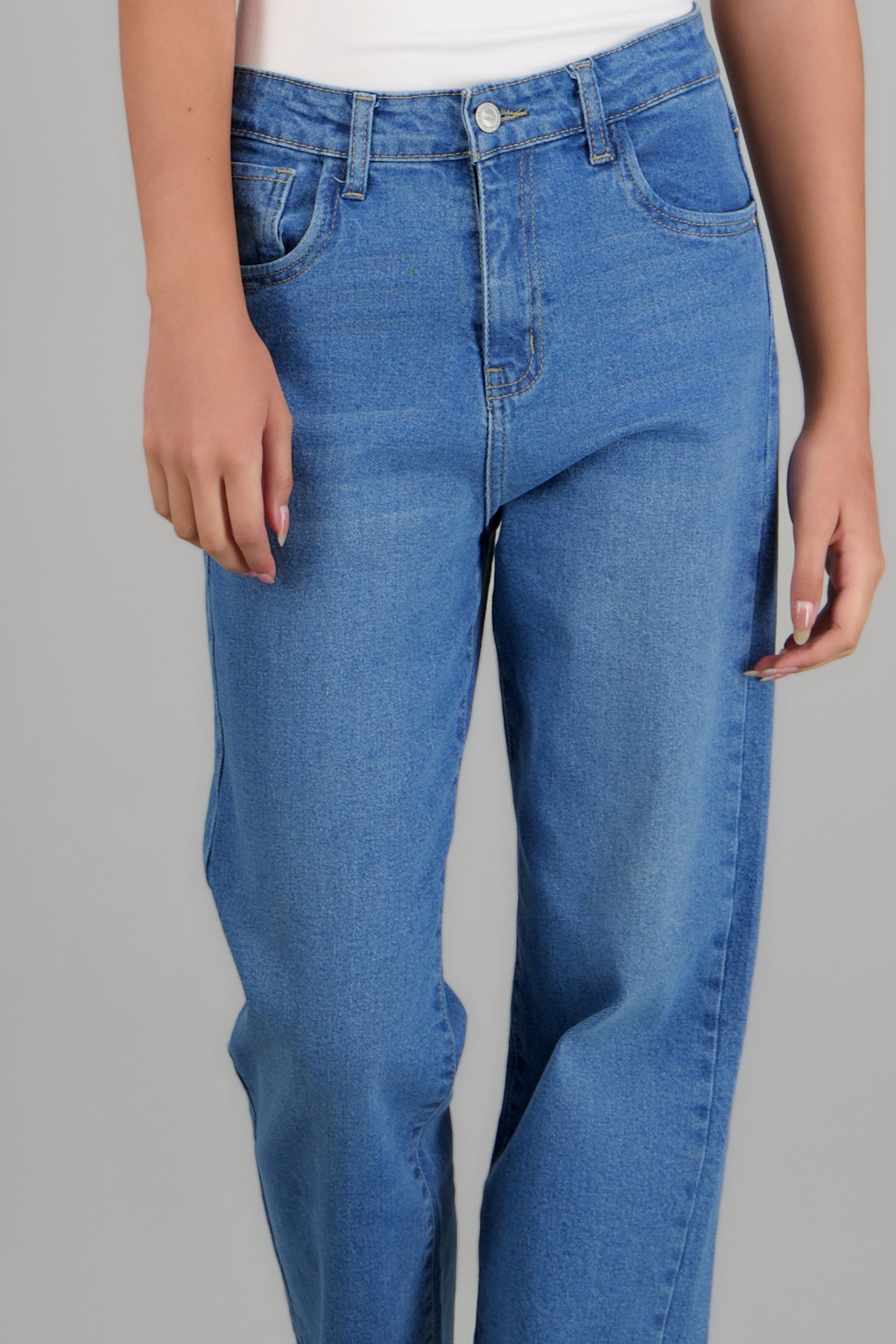 Jeans straight midrise MEDIUM WASH