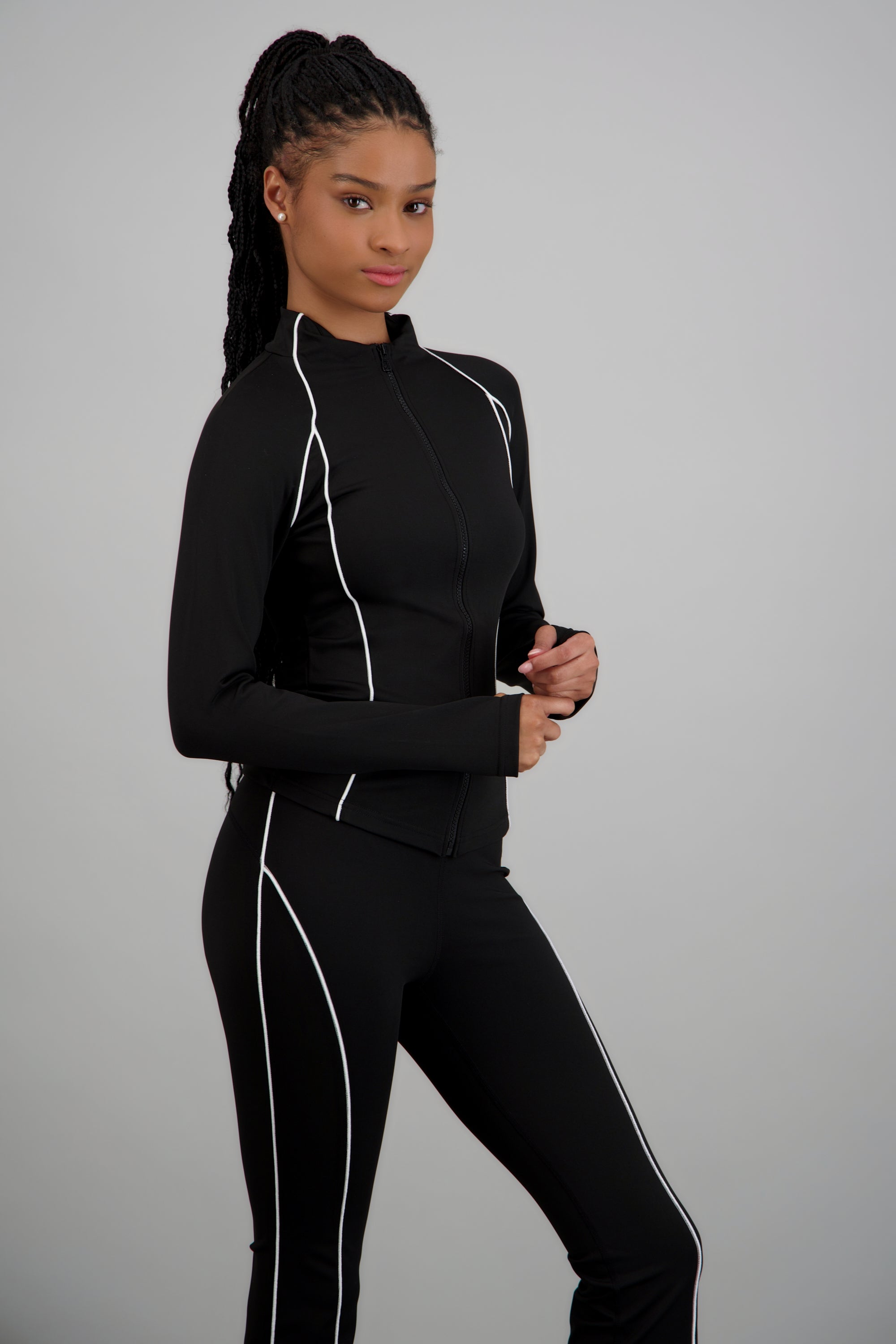 BLACK COMBO