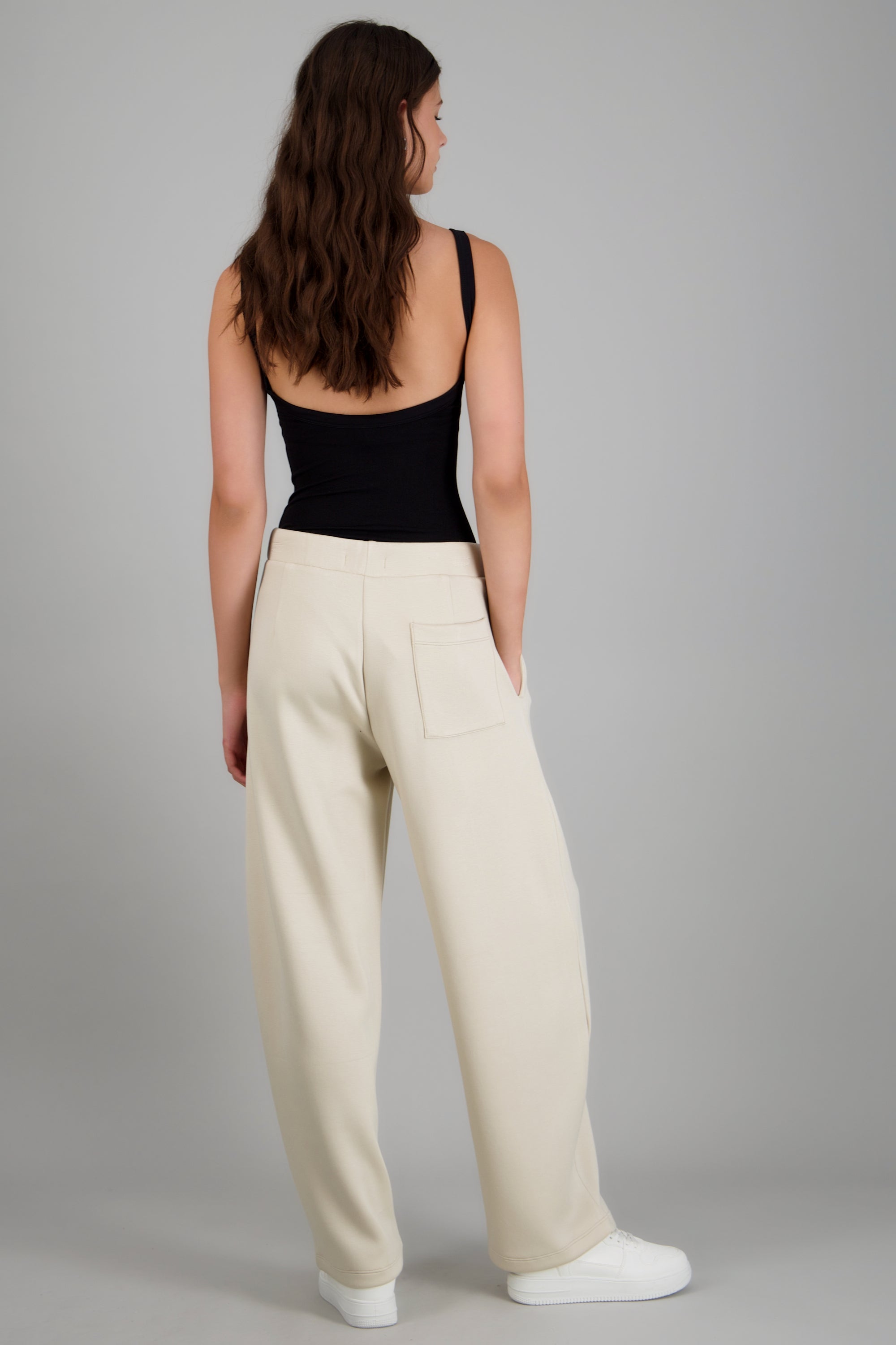 Pantalon recto modal detalle pretina HUESO