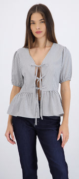 Blusa manga corta detalle moños
