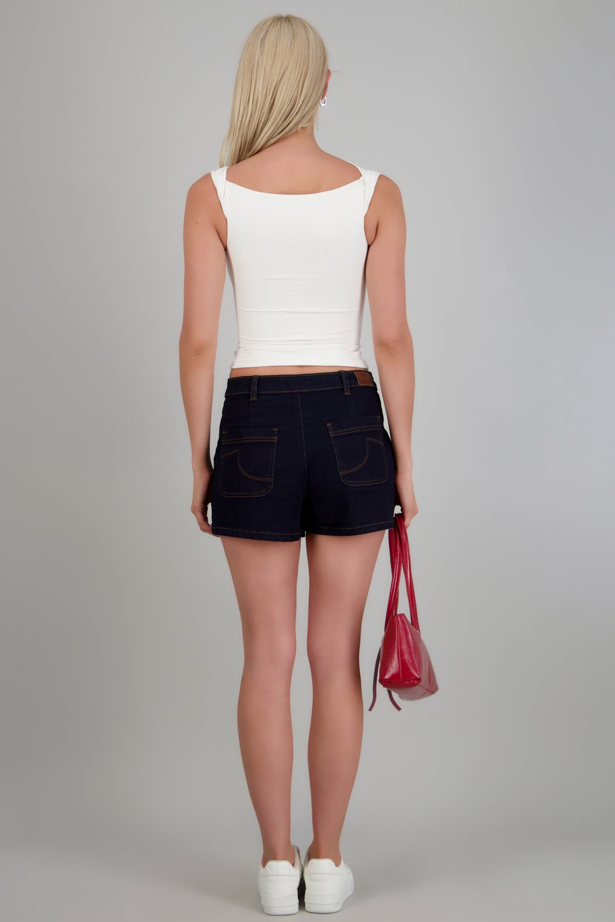 Mini shorts denim costuras DARK WASH