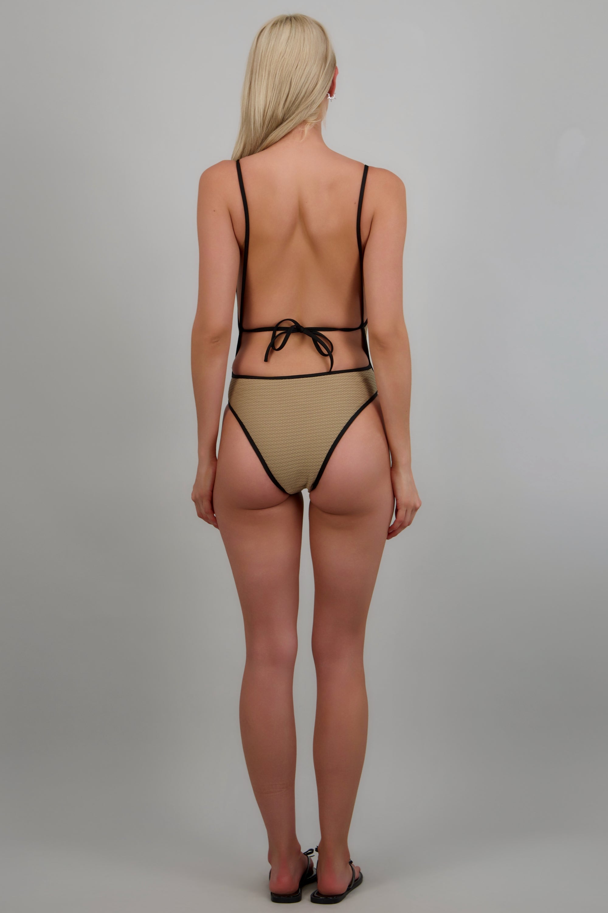 Traje de baño textura contraste CREMA
