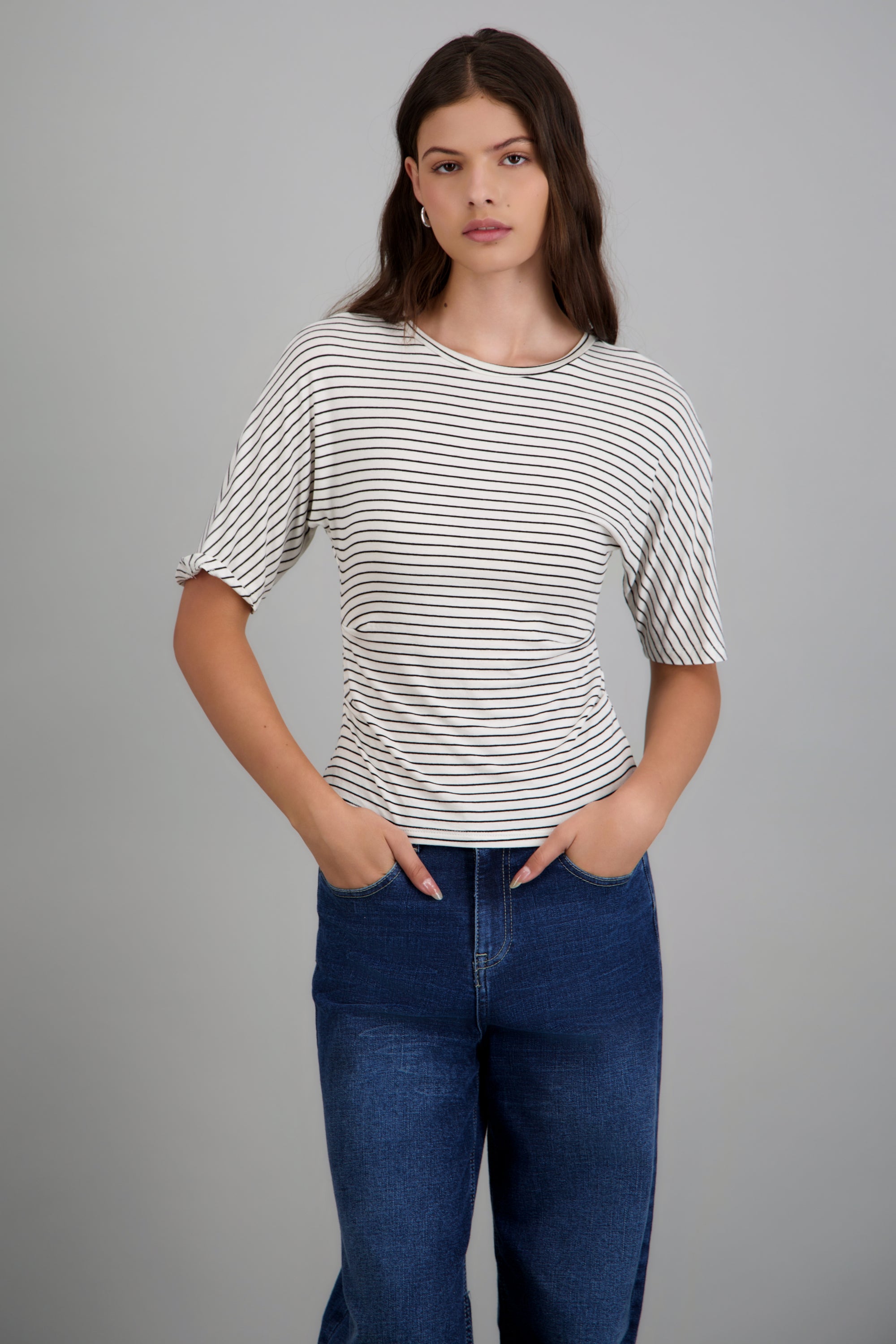top de punto rayas con silueta definida CREMA