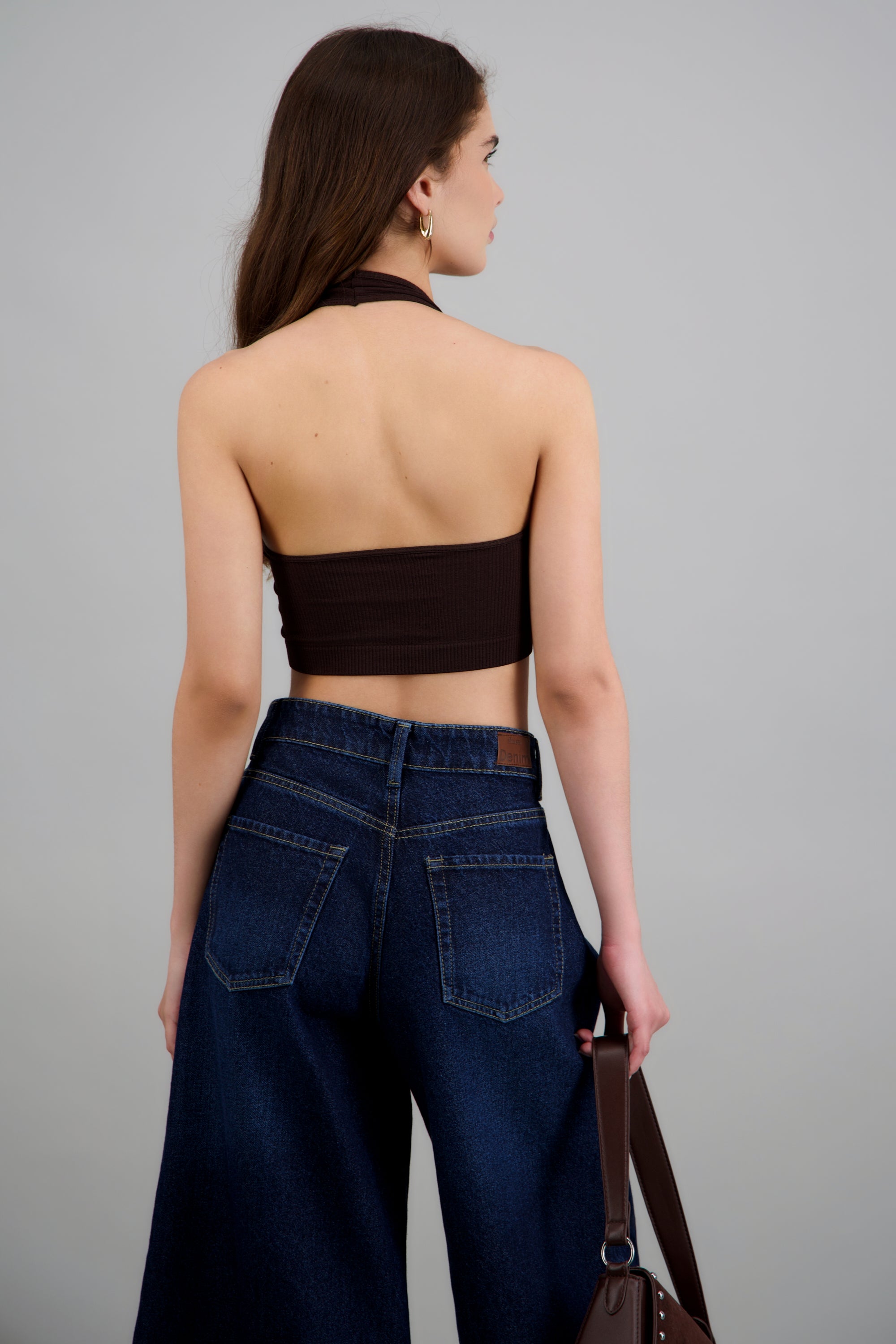 Top halter detalle rib CHOCOLATE