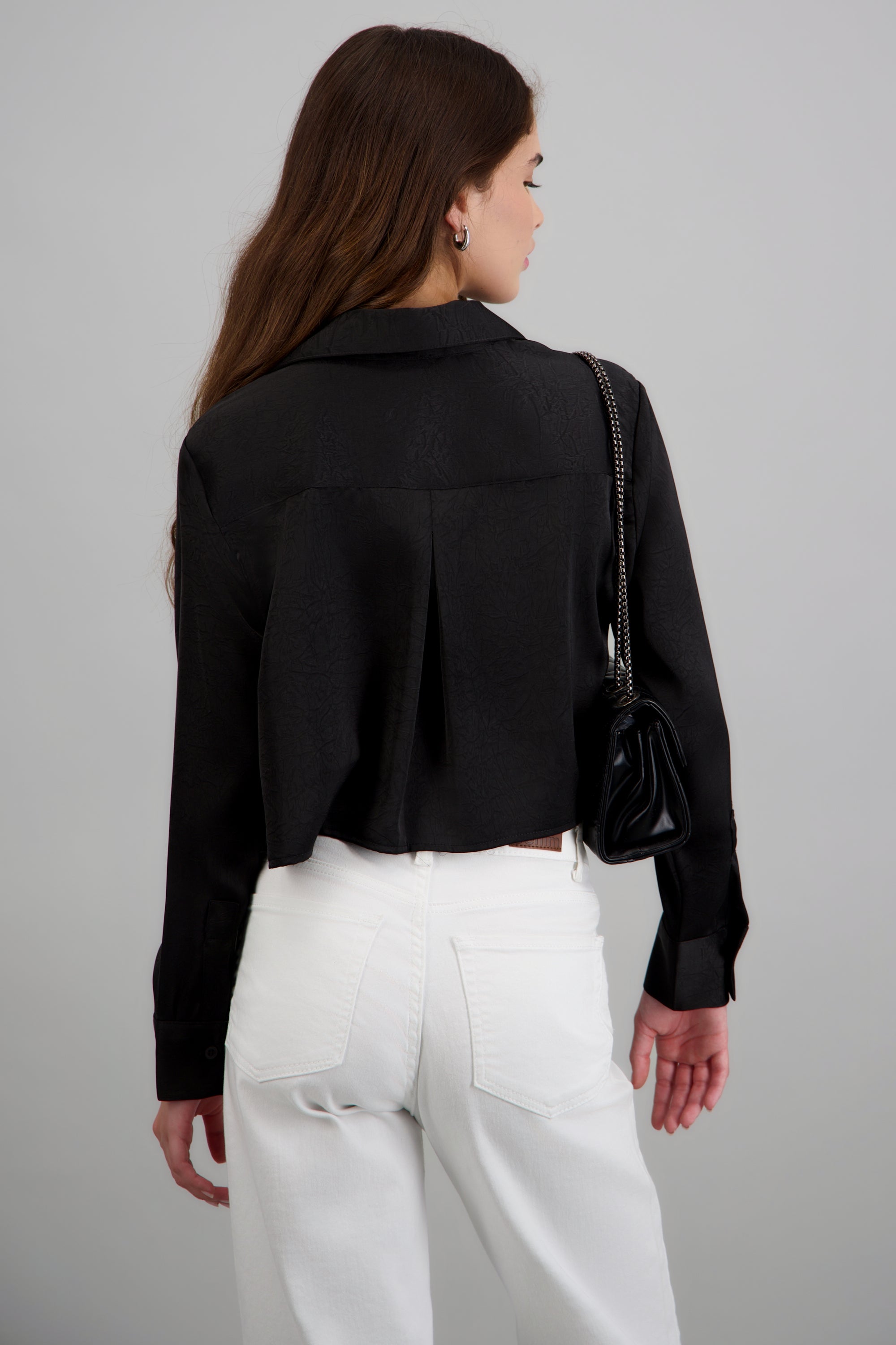 Camisa lisa crop NEGRO