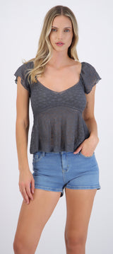 Blusa manga corta detalle escote