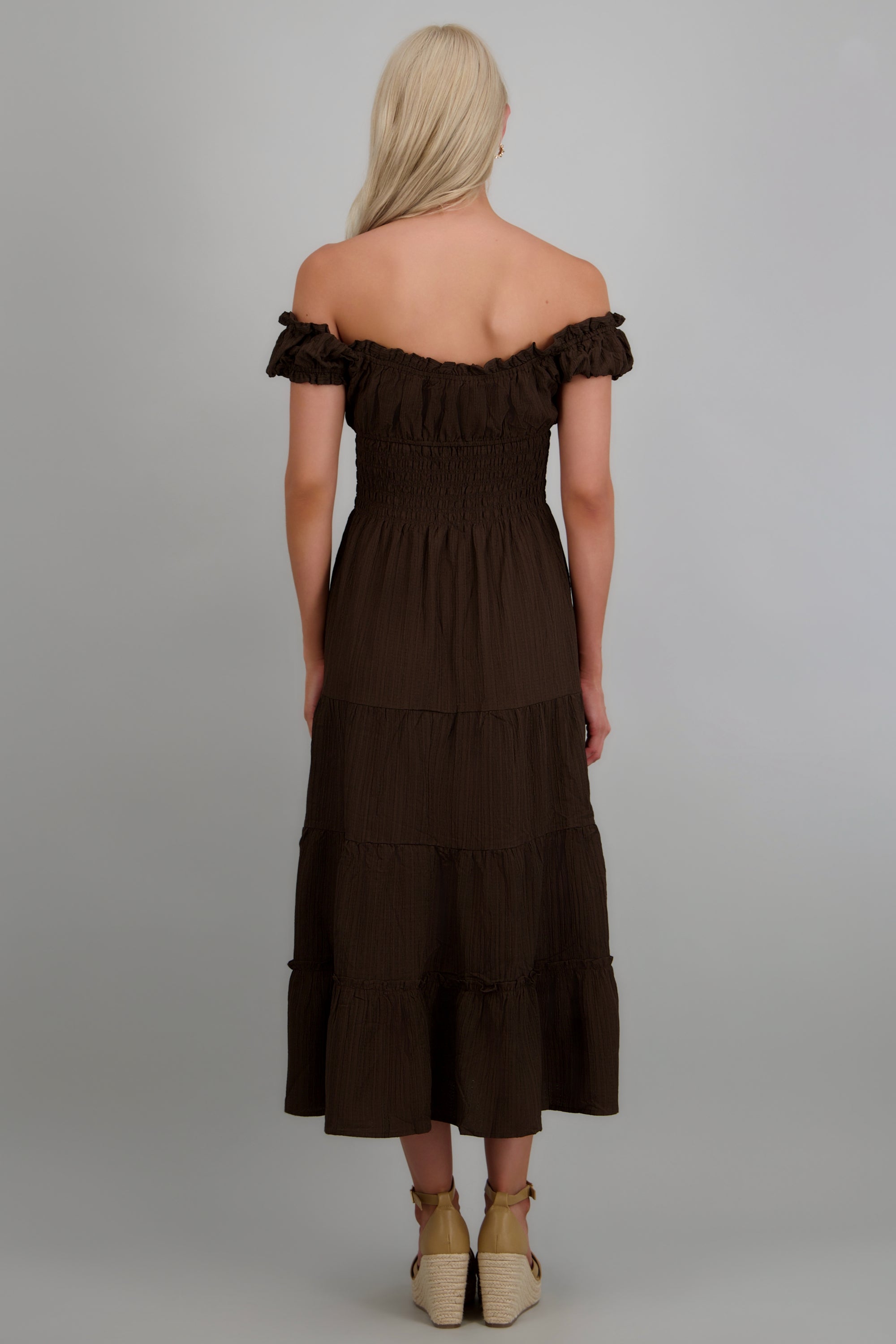 Vestido off shoulder det smock CHOCOLATE