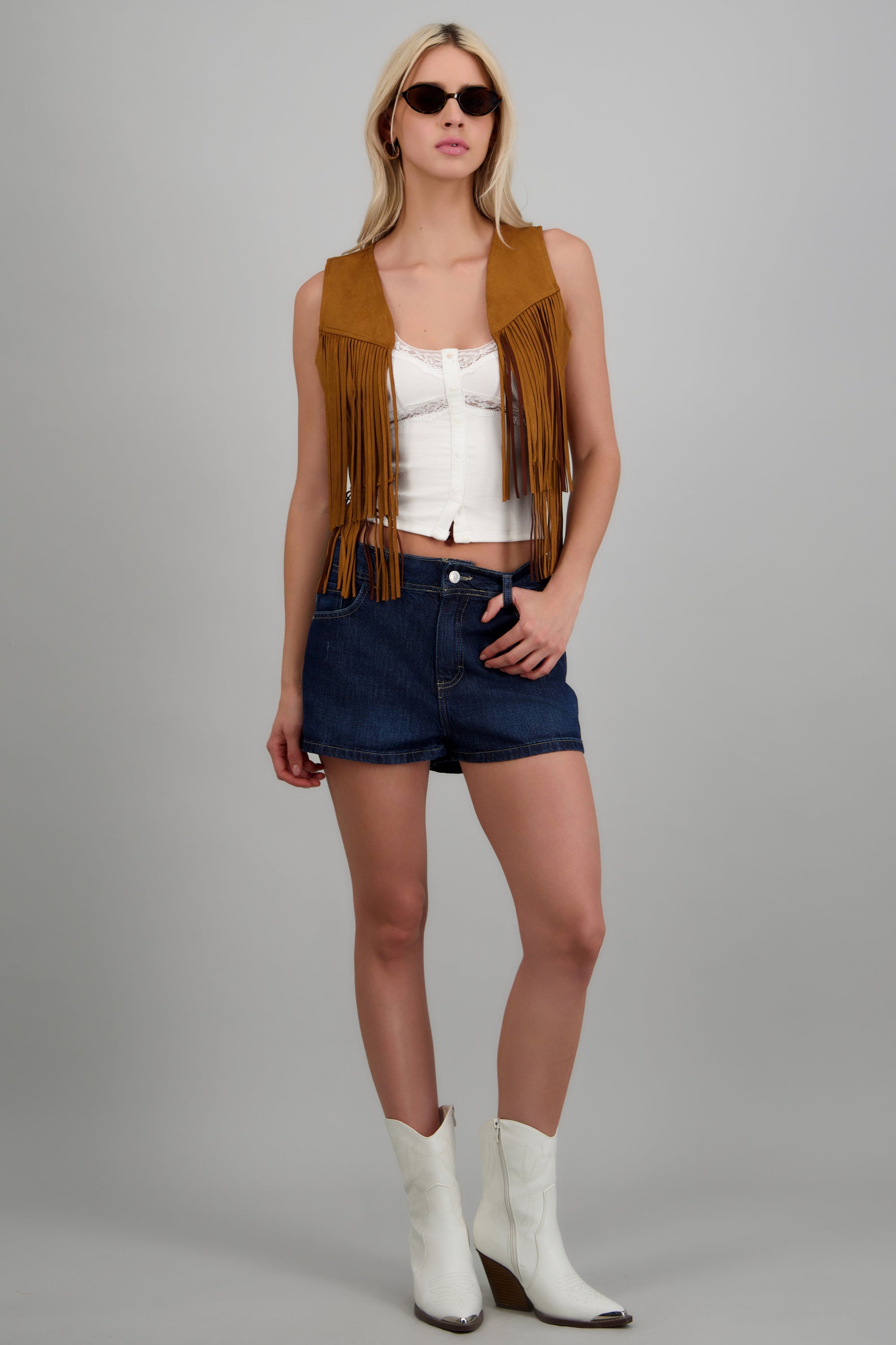 Chaleco crop fringe CAMELLO