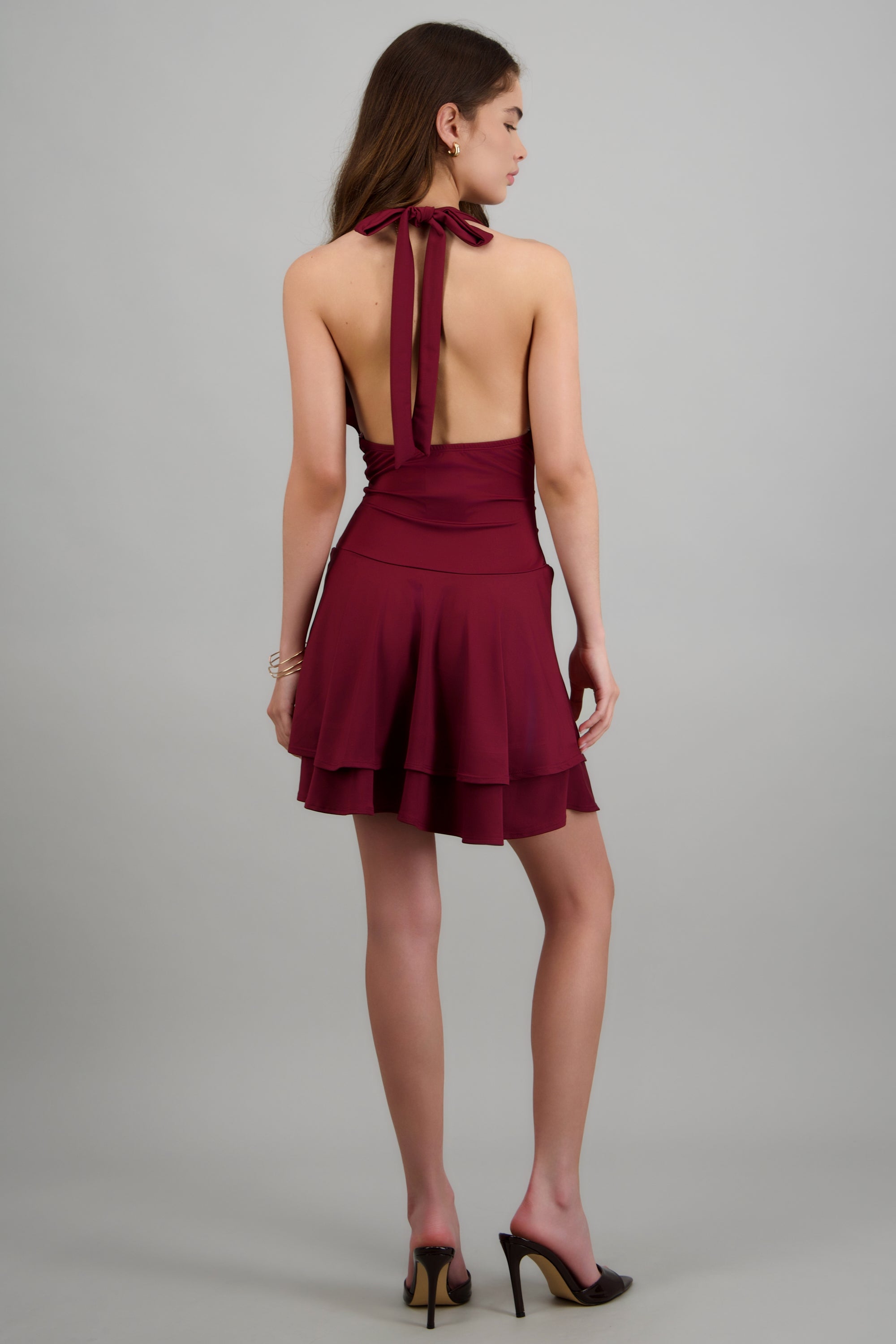 Vestido mini doble olan escote halter VINO
