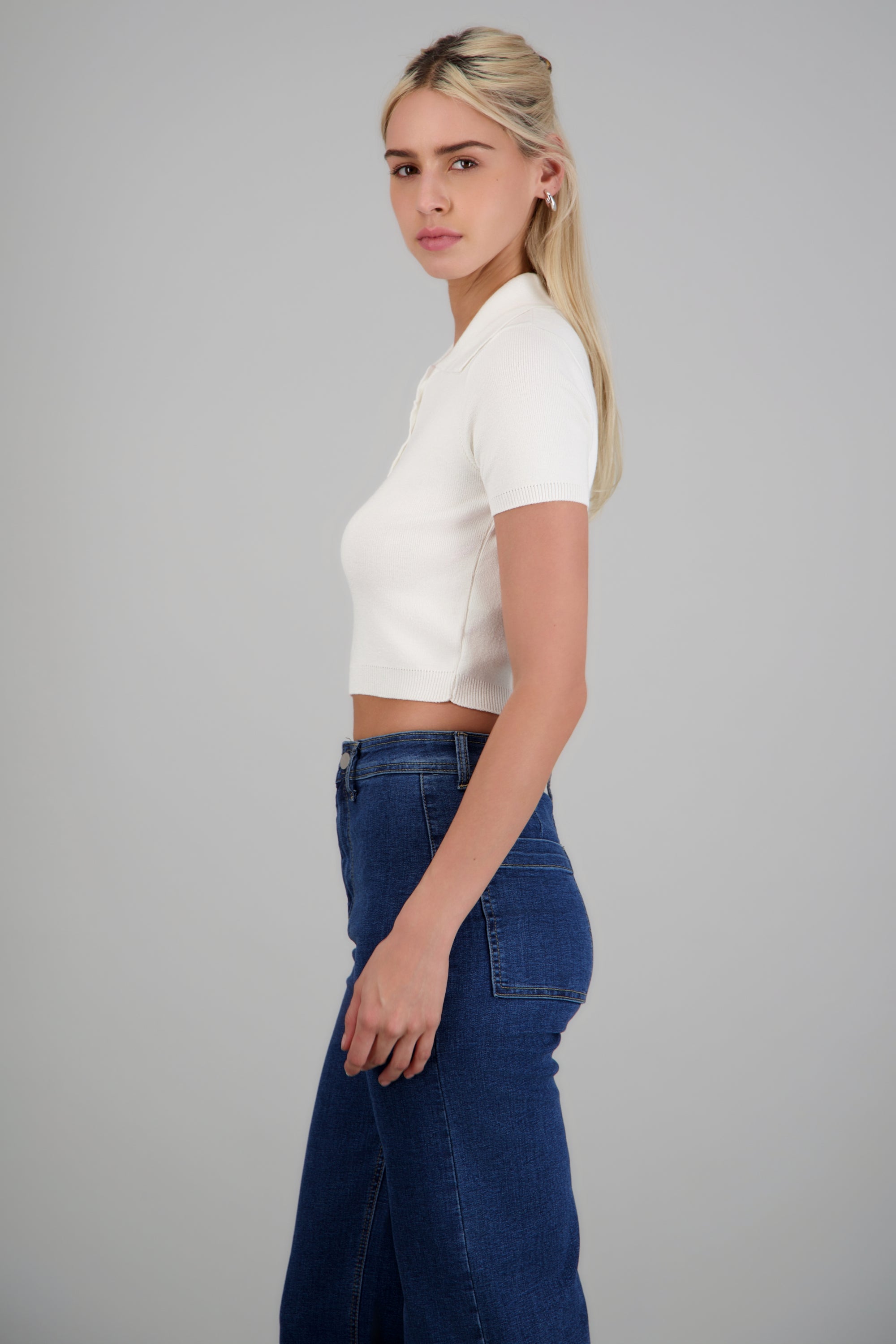 Top tejido manga corta cuello polo botones BLANCO