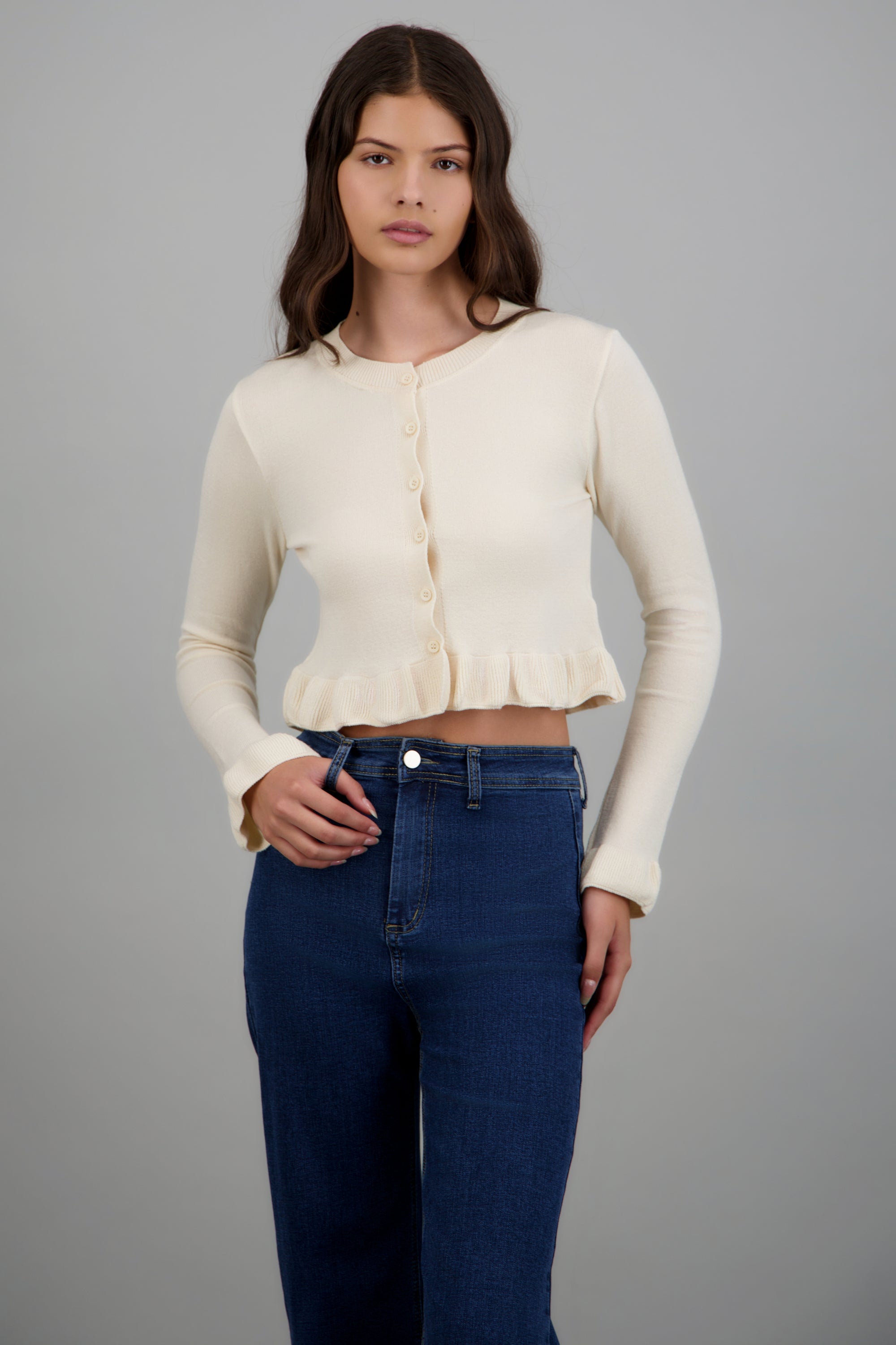 Sueter ligero detalle olanes BEIGE