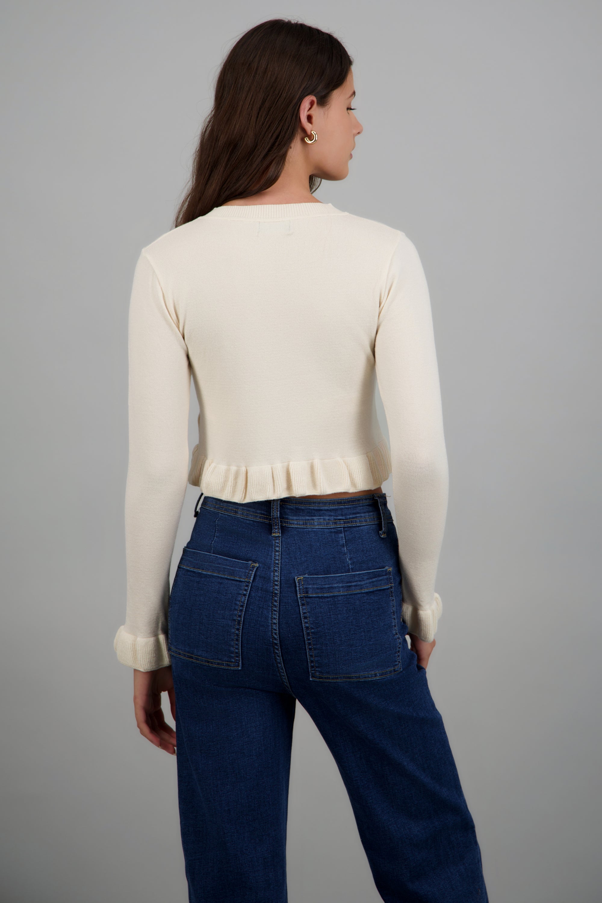 Sueter ligero detalle olanes BEIGE