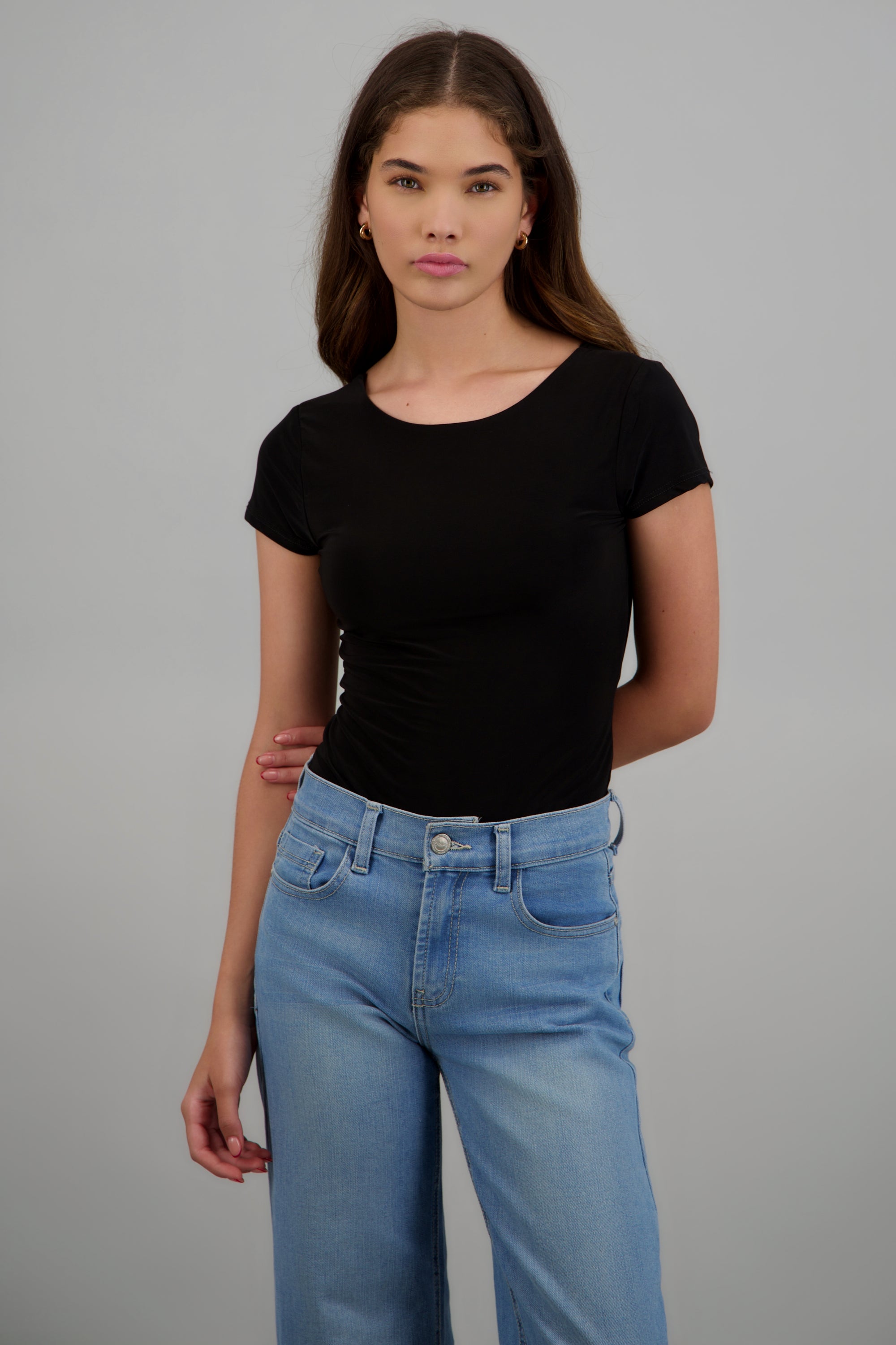Bodysuit manga corta escote espalda NEGRO