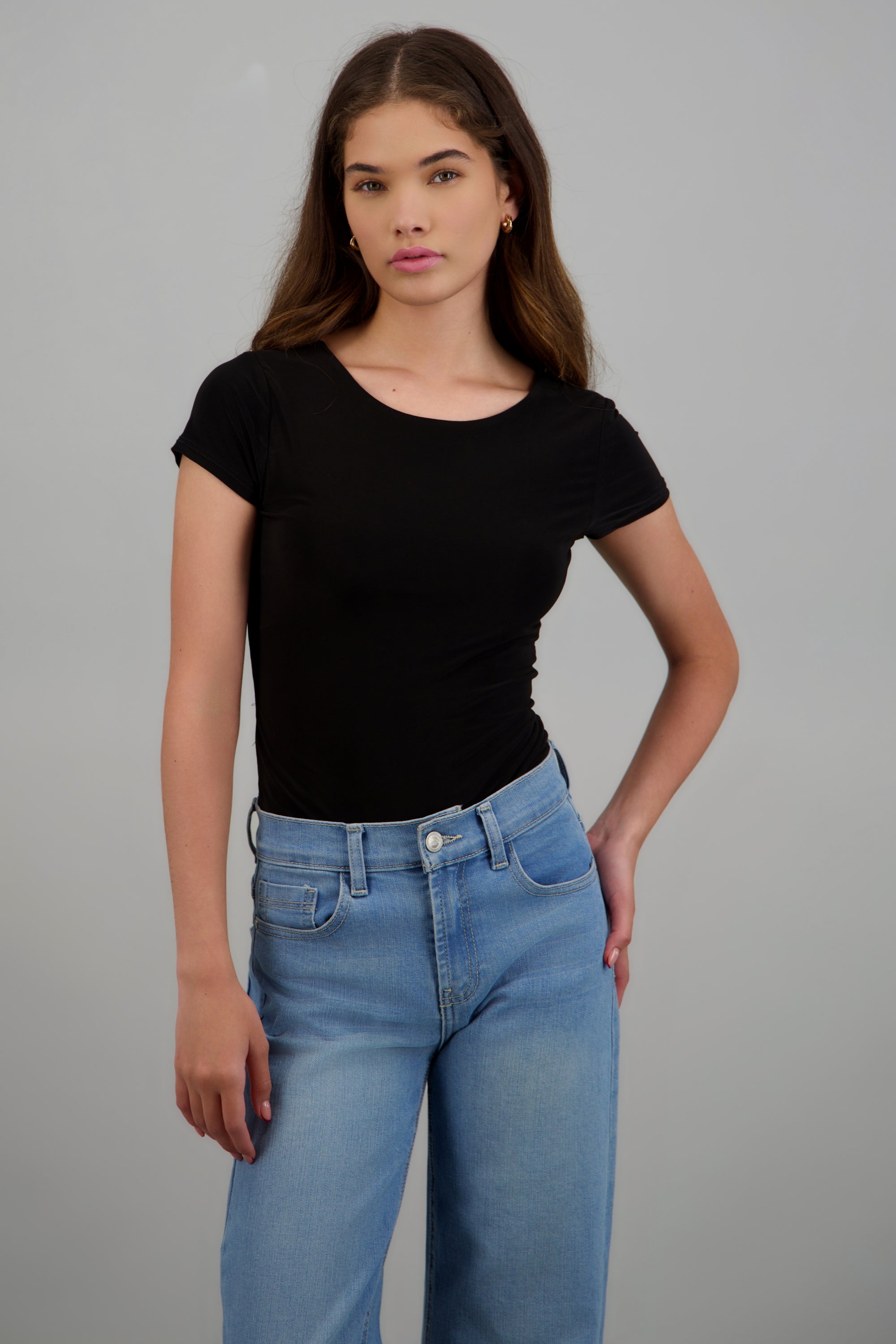 Bodysuit manga corta escote espalda NEGRO