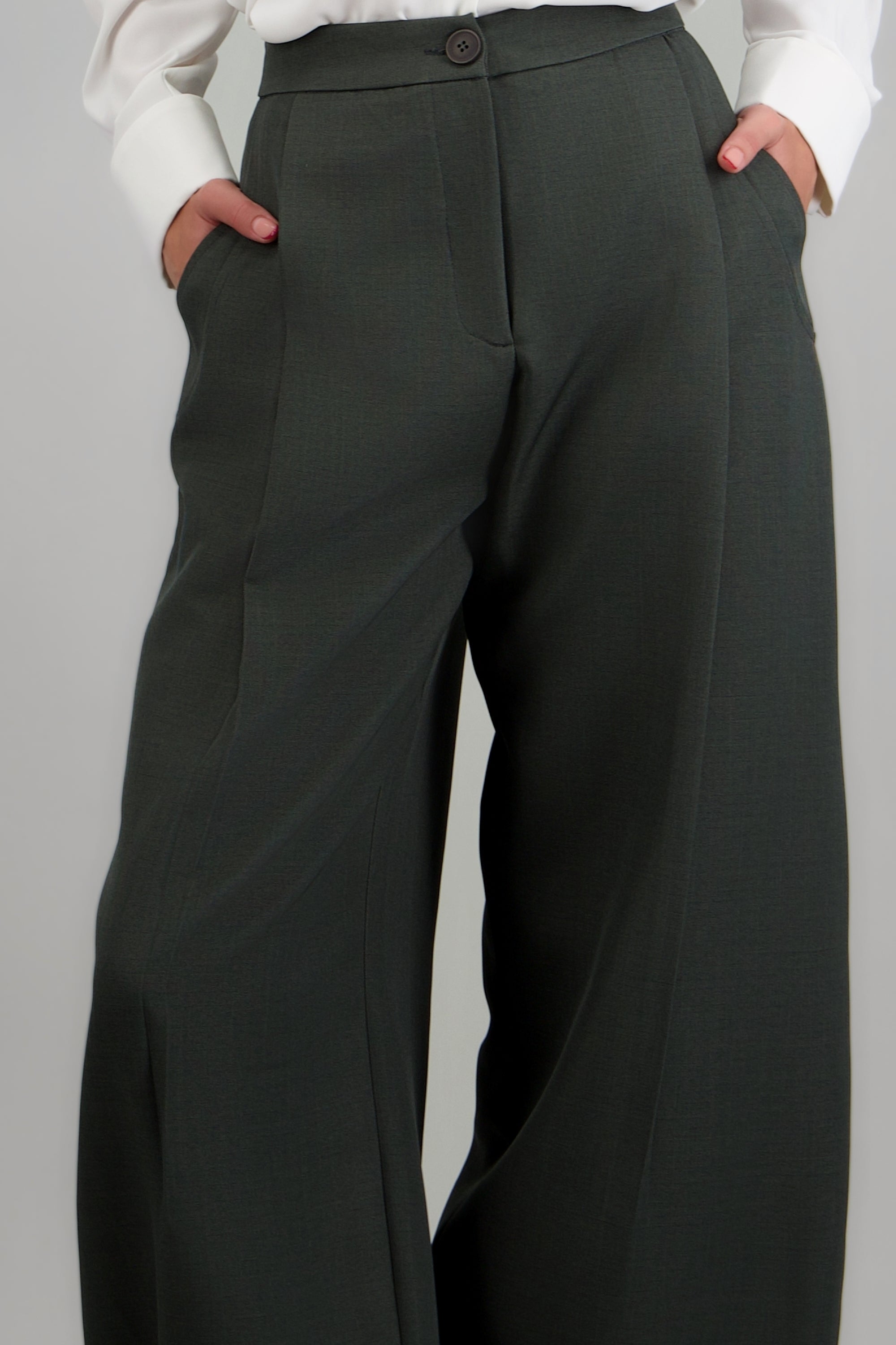 DARK GRAY